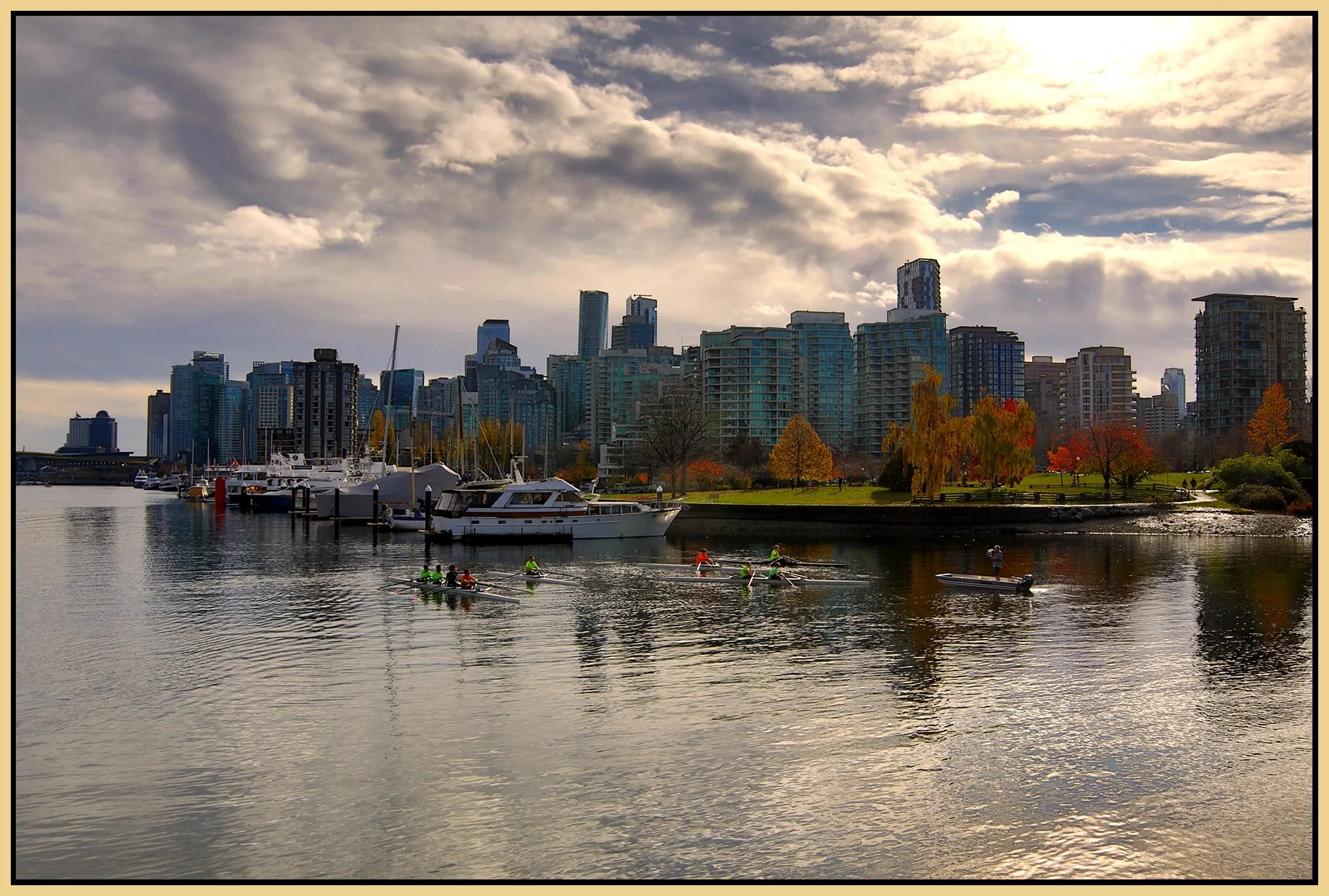 Stanley Park Fall leaves_Nov 12_2023_HDR_4H9029_peHyperstrip_4x6s.jpg