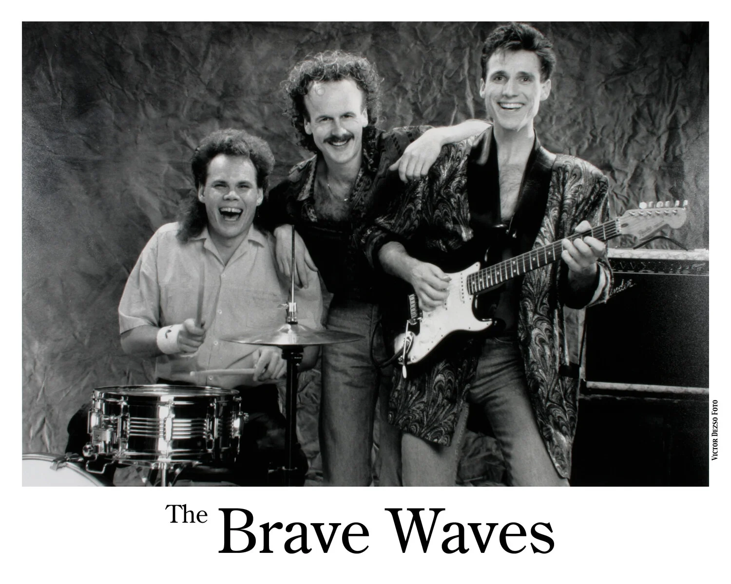 Brave Waves '90_5862_4x5.jpg