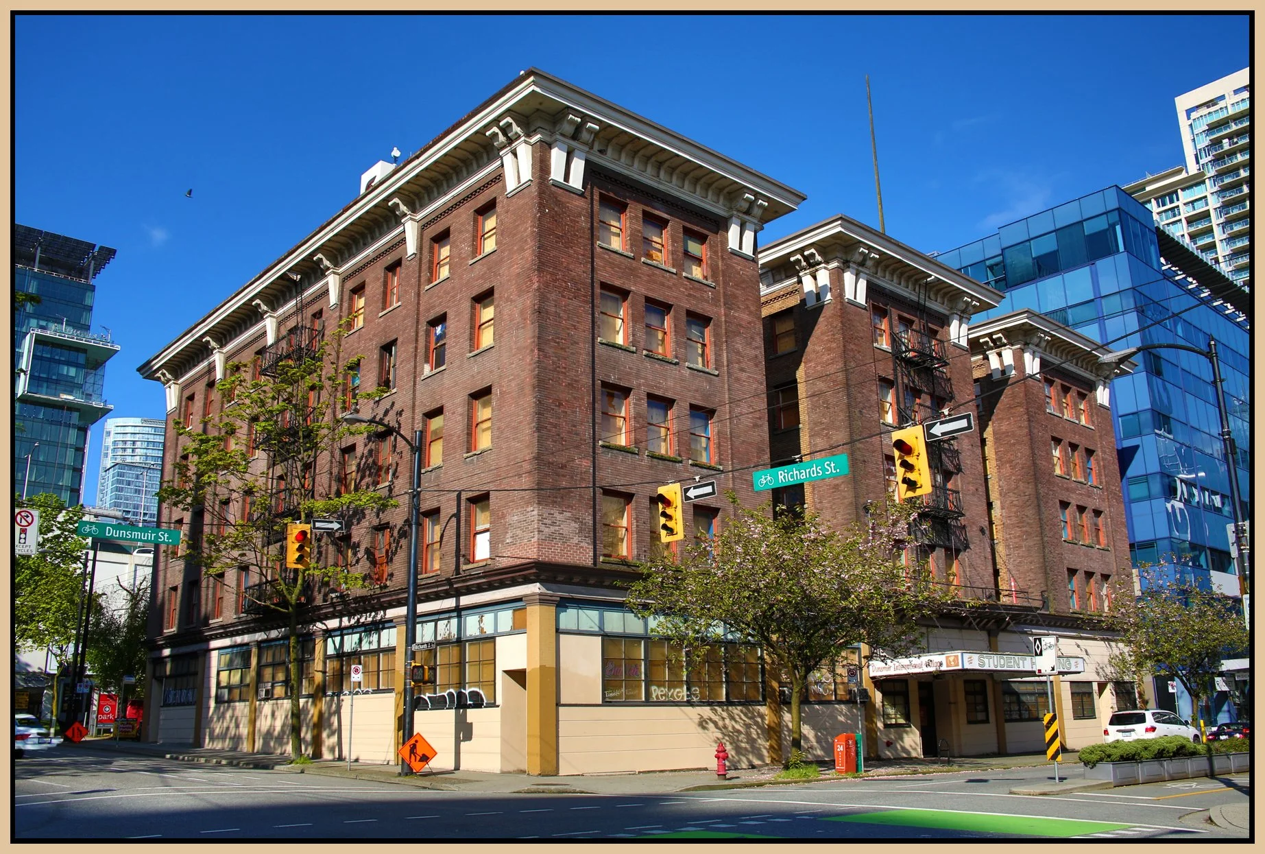 Dunsmuir & Richards_Apr 22_2015_HDR_F5629_4x6s.jpg
