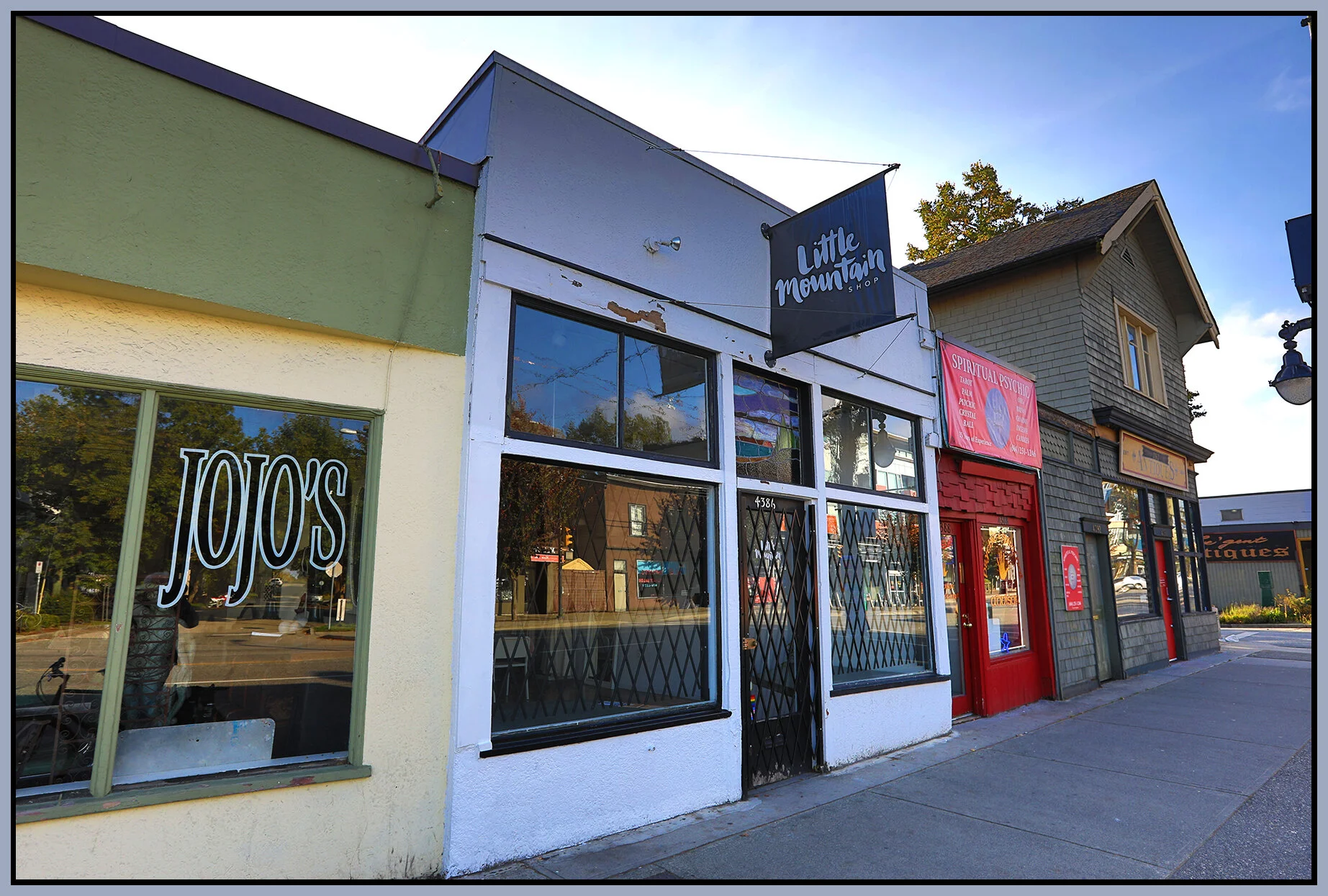 4386 Main St_Sep 26_2018_HDR_D1892_4x6s.jpg