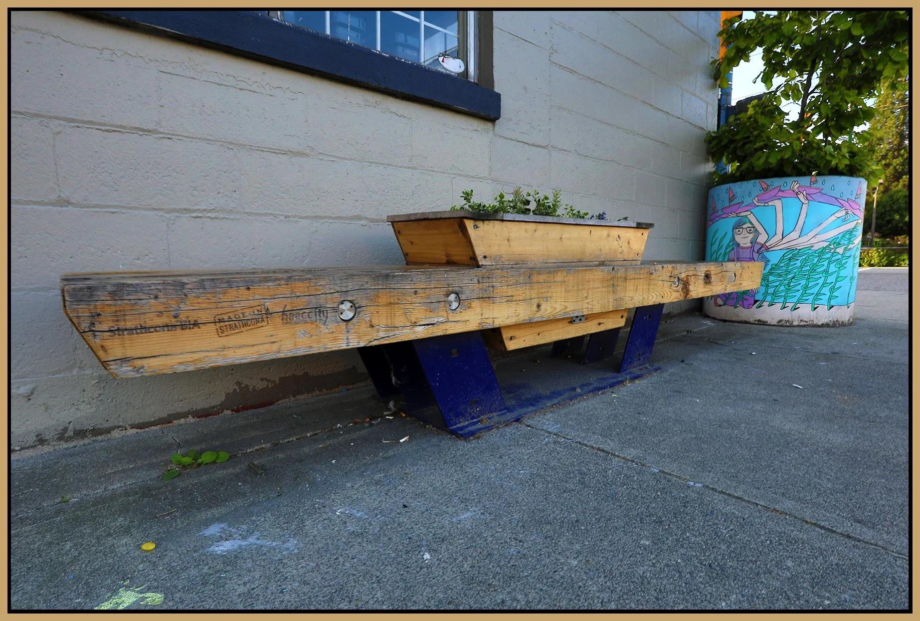 Bench on Campbell St_May 12_2019_HDR_E9844_4x6s.jpg