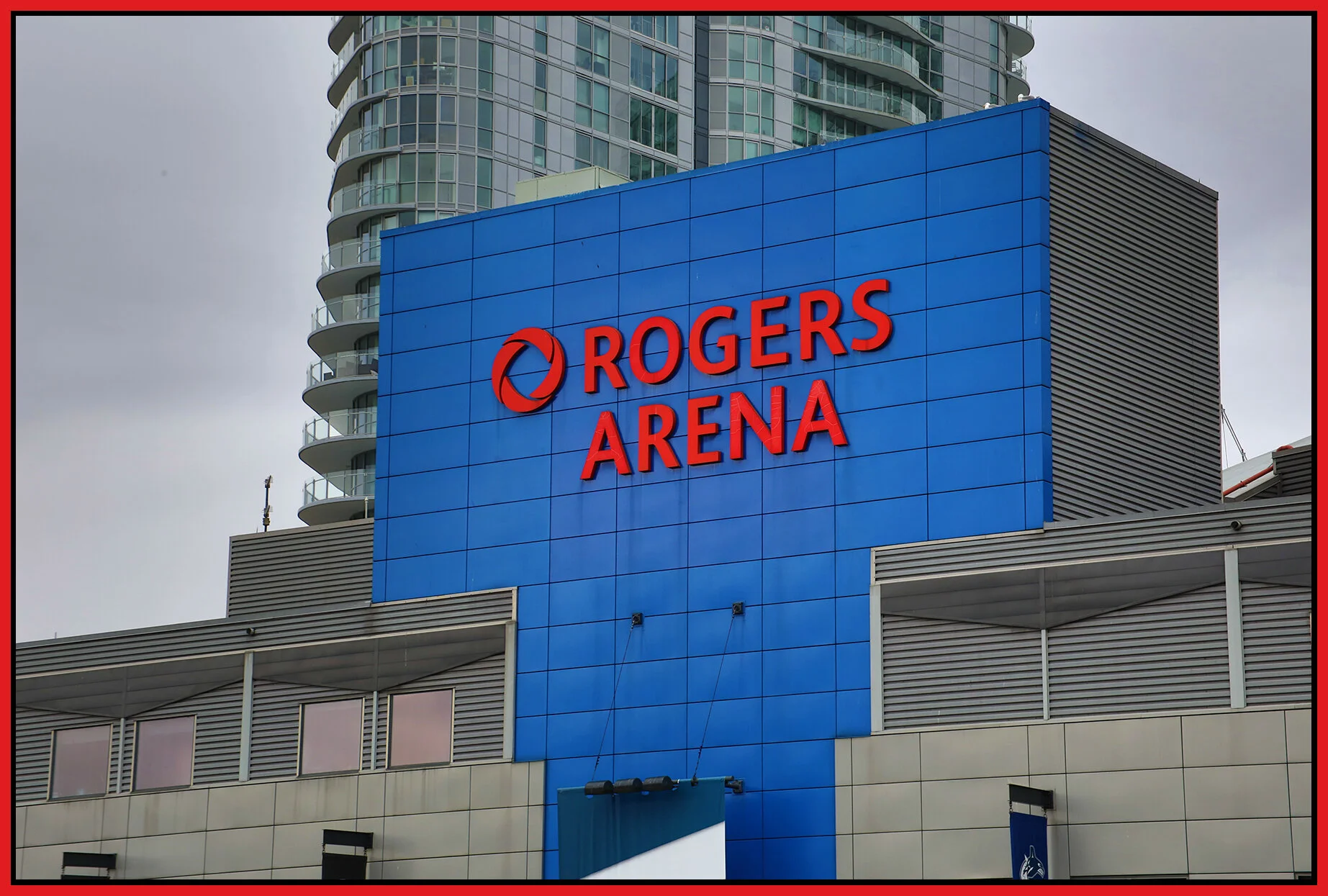 Rogers Arena Sign_Apr 2_2021_HDR_5A6968_4x6s.jpg