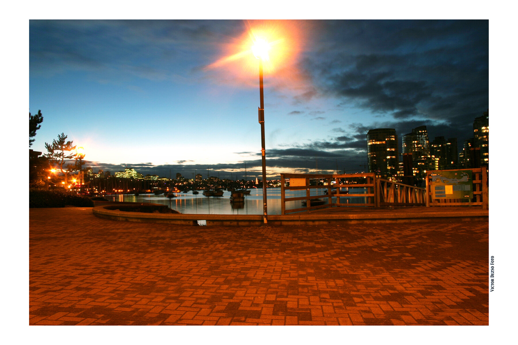 3 View_Nov 25_2003_3335_4x6.jpg