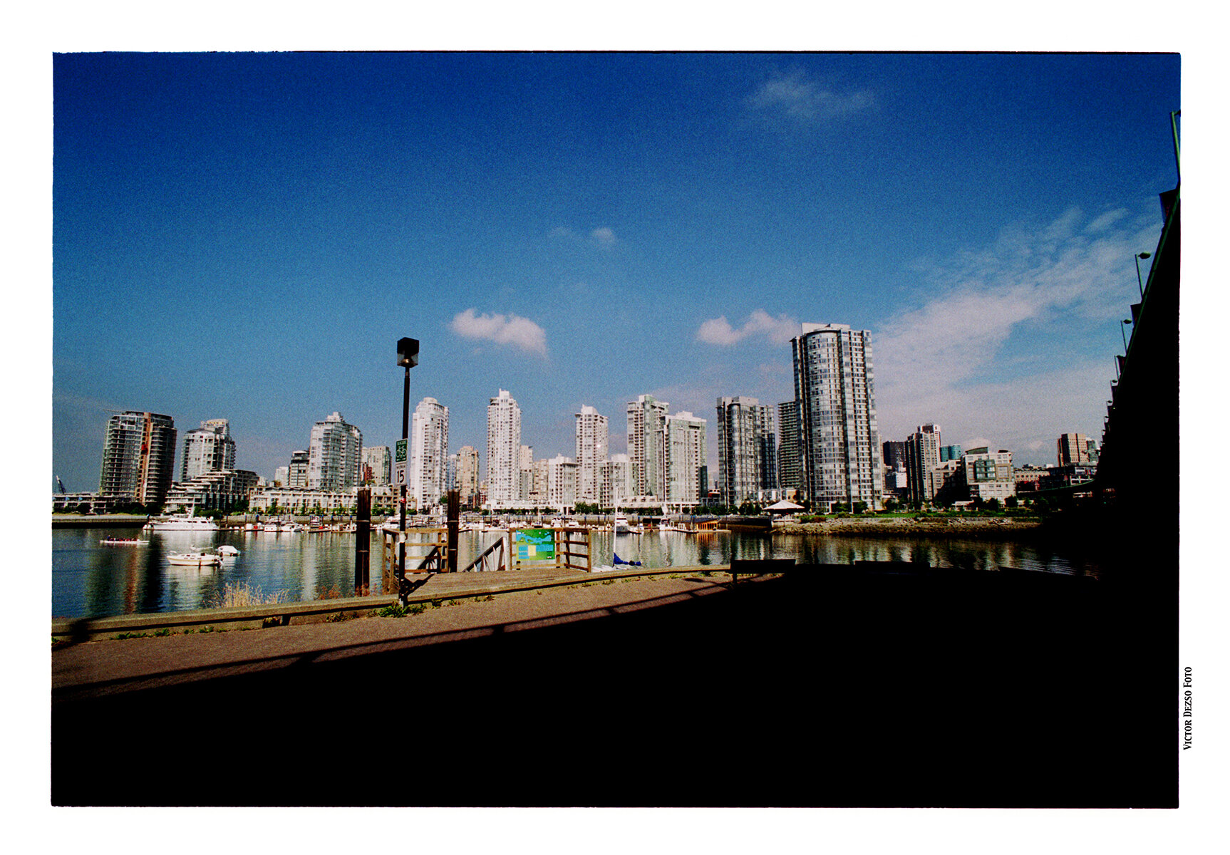 3 ViewAug 20_2002_7_4x6.jpg