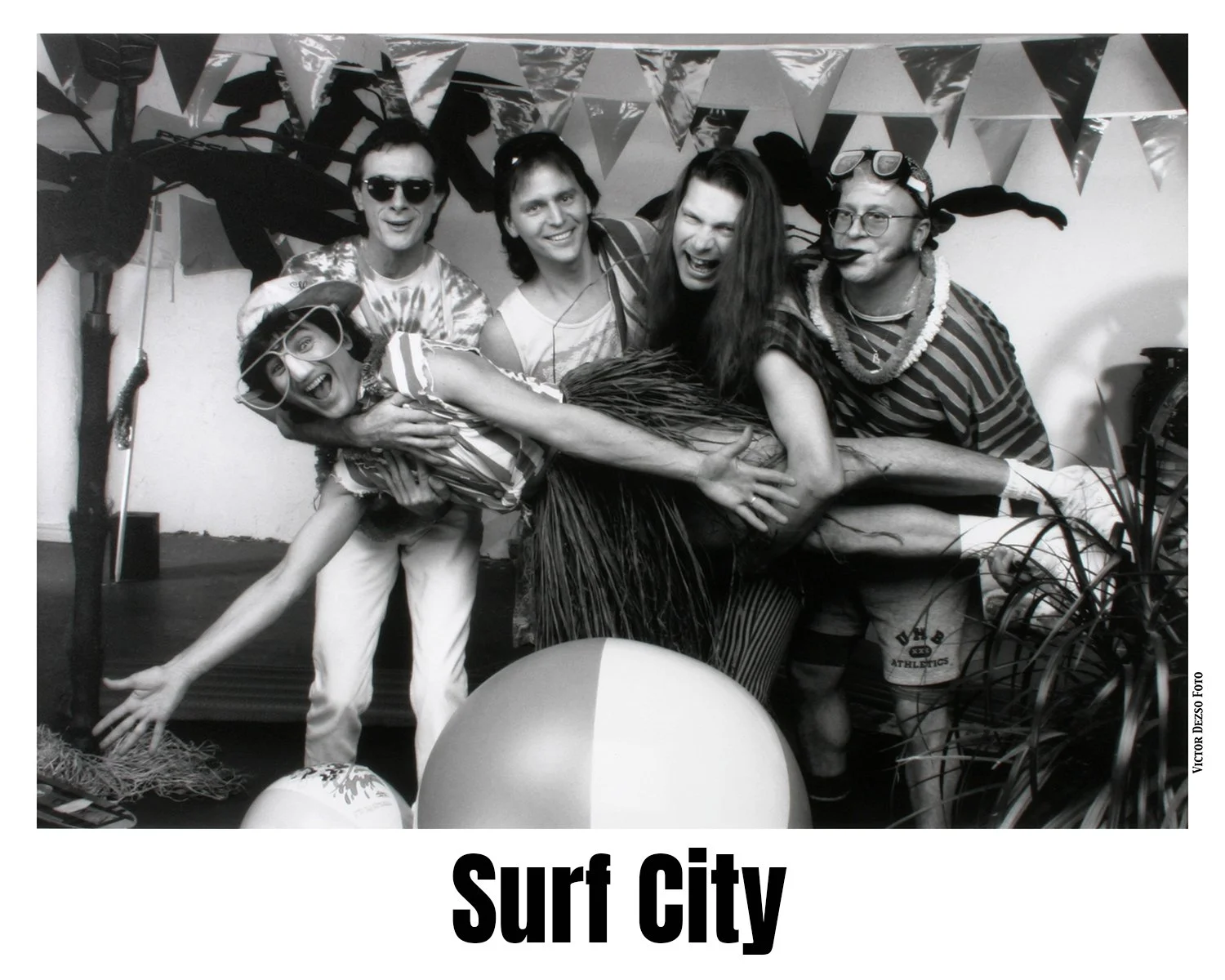 Surf City_90's Band_5934_4x5.jpg