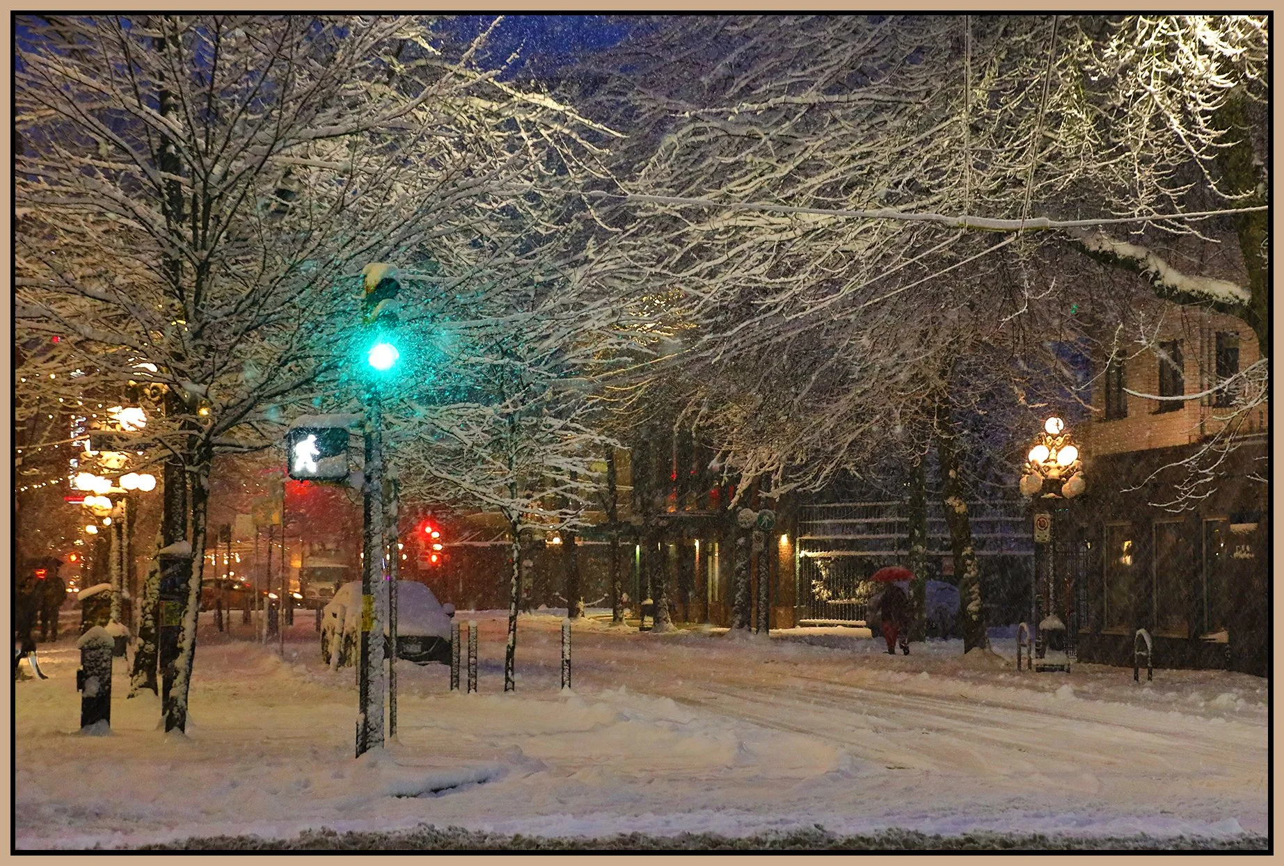 Gastown in Snow_Jan 17_2024_HDR_5E3672_4x6s.jpg