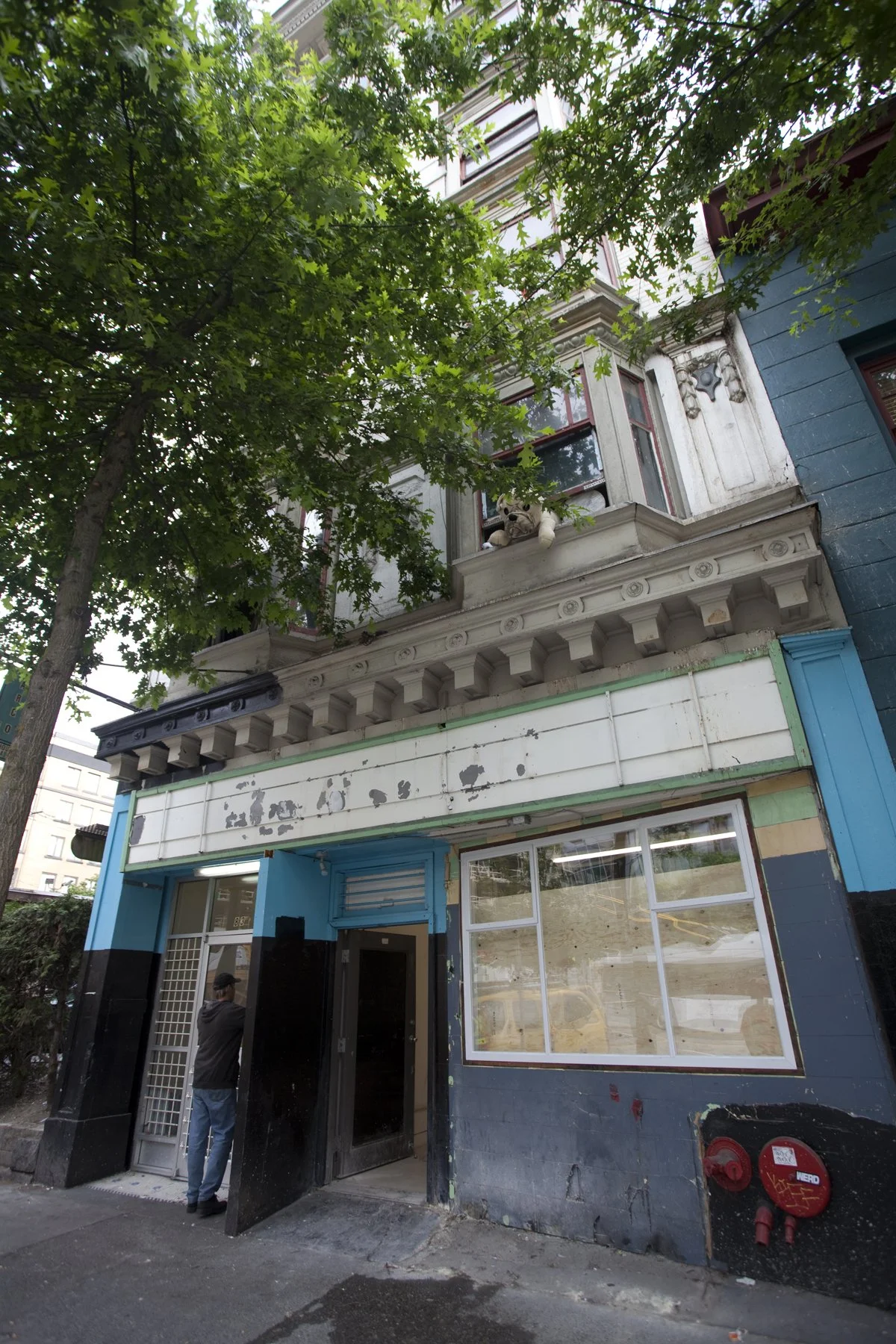 2 Jays cafe_July 20_2010_3696_4x6.jpg