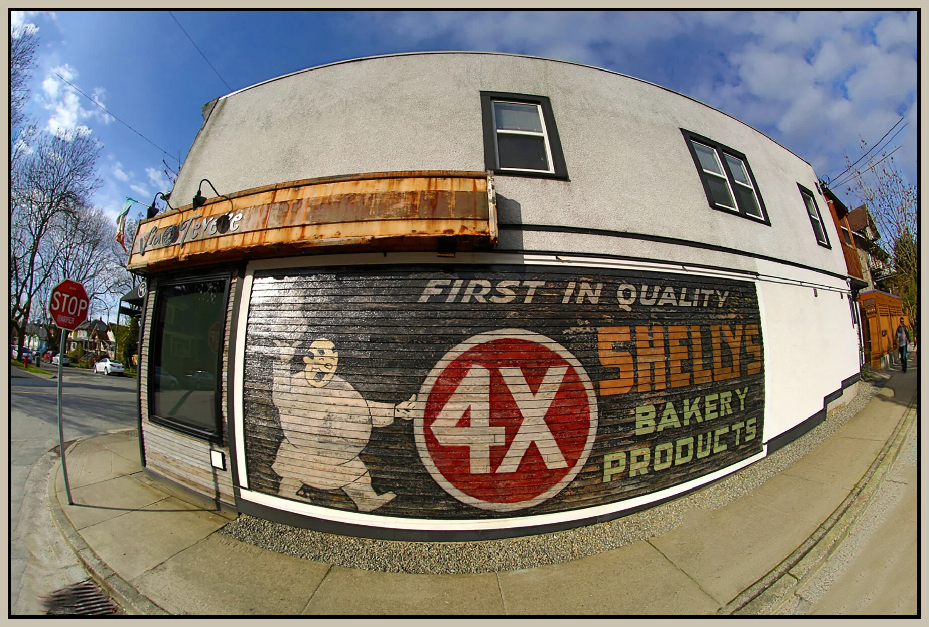 Victoria Mural_Mar 14_2015_HDR_F7060_4x6_1s.jpg