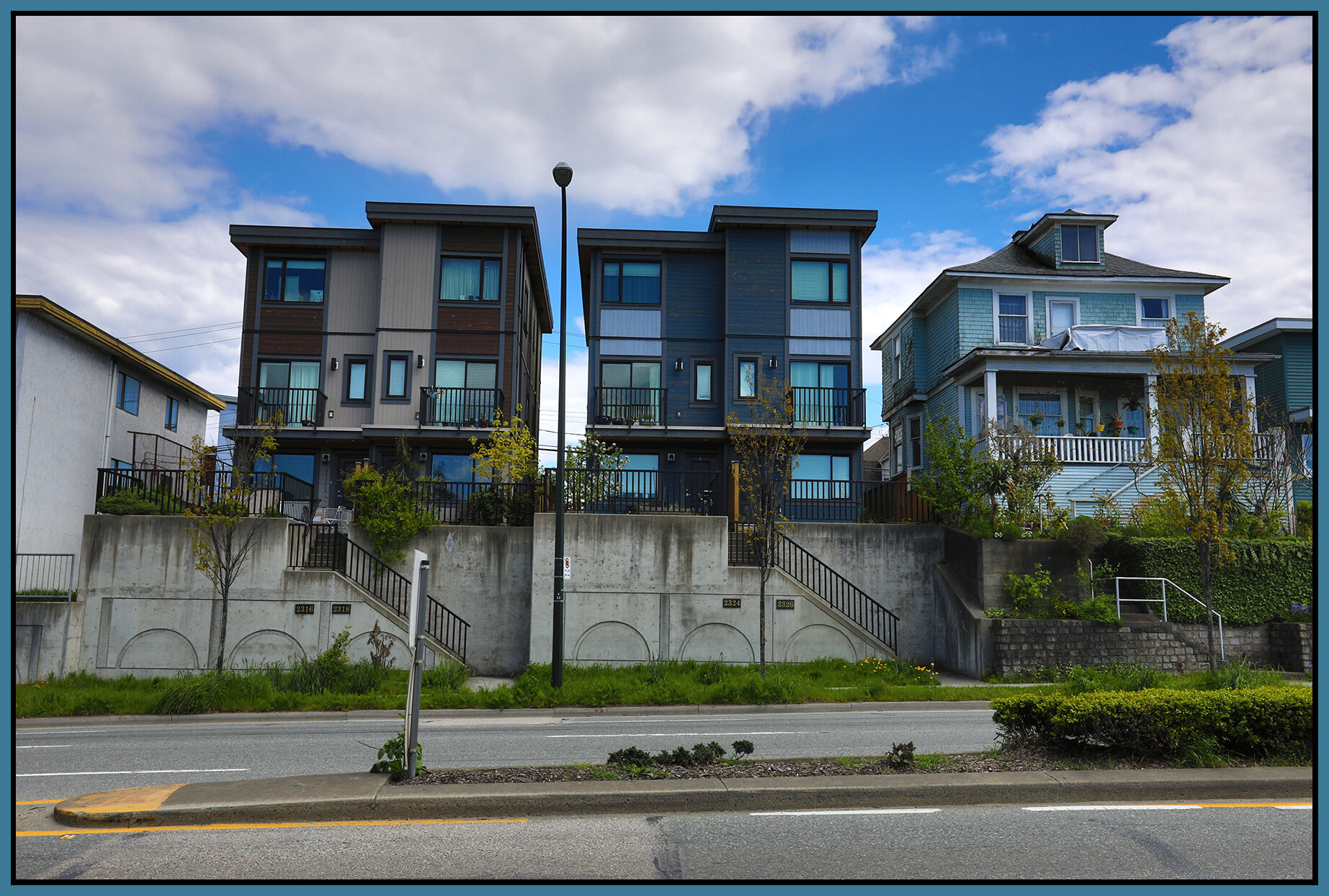 2324 Clark Dr _Apr 28_2019_HDR_E5864_4x6s.jpg