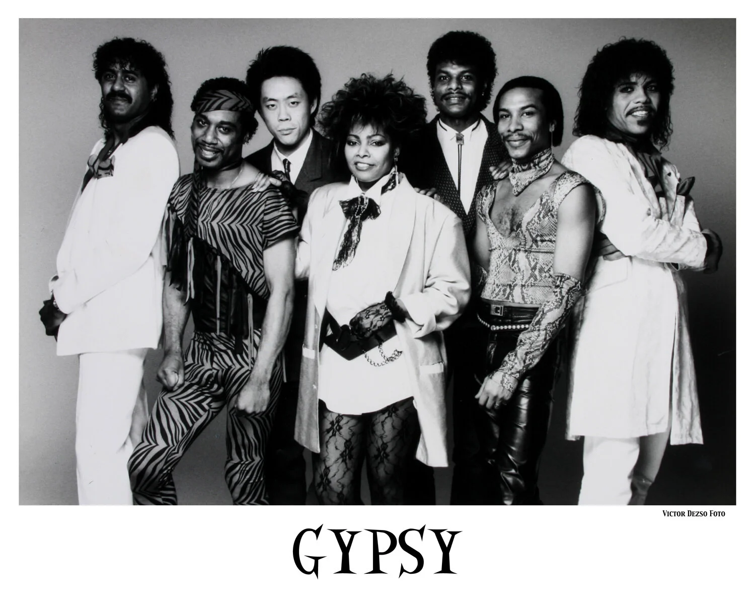 Gypsy_7222_s.jpg