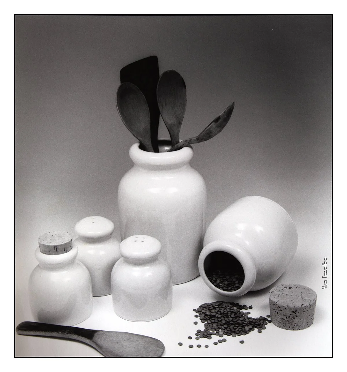 Great Canadian Stoneware Items_9486_1_4x4.jpg