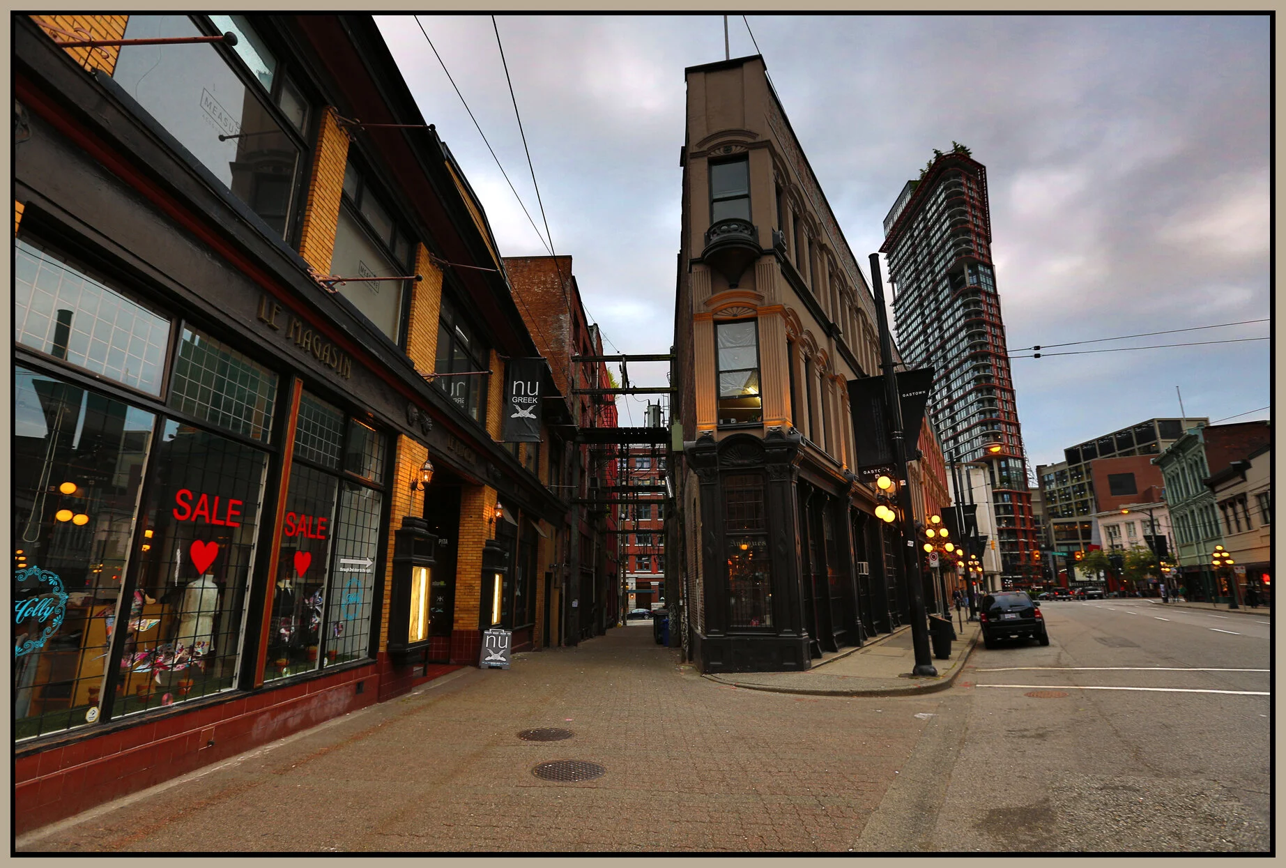 Gastown_Aug 19_2012_HDR_C2239_4x6s.jpg