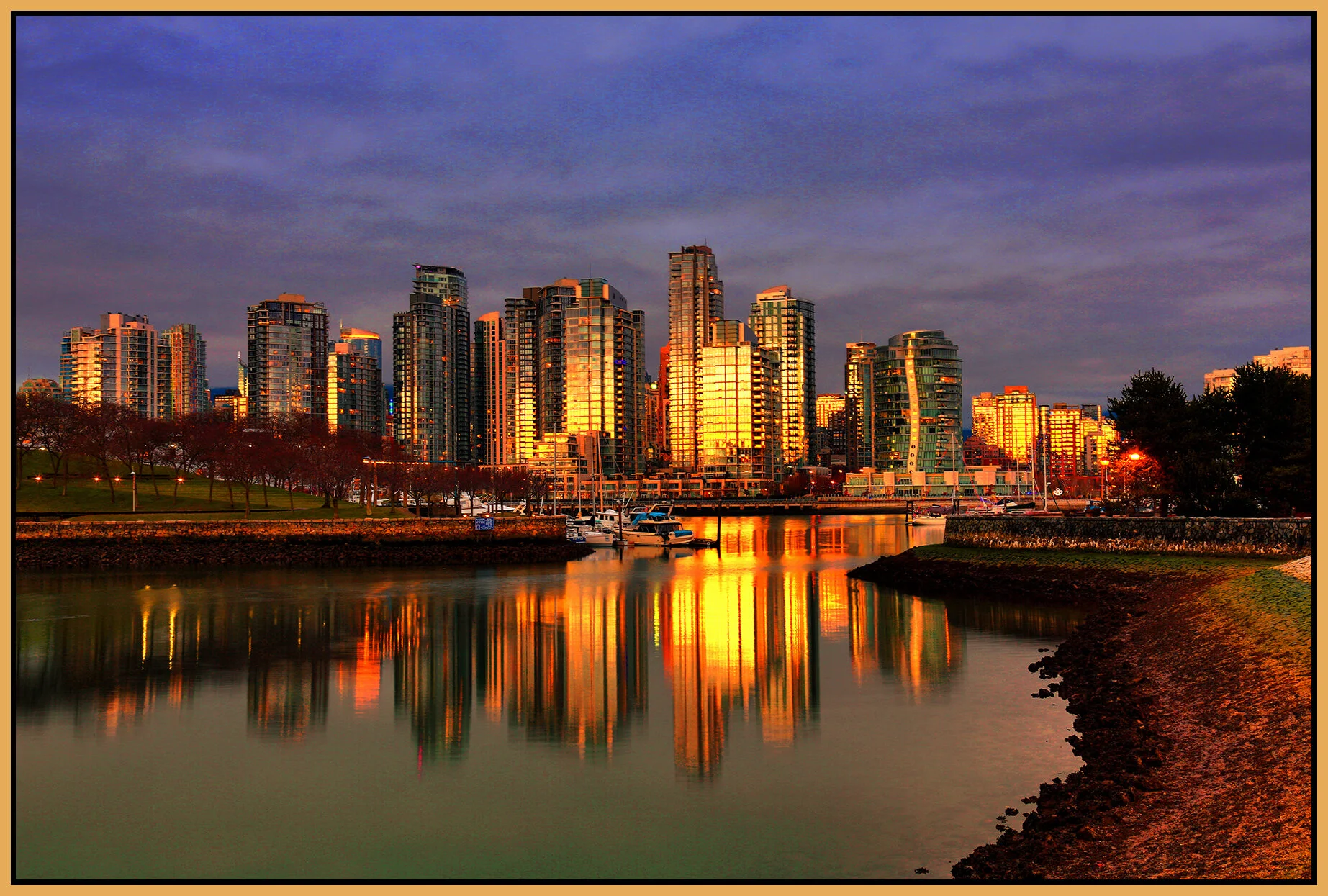 1.1 View_Dec 26_2013_HDR_D6319_pePopW&C_4x6s.jpg