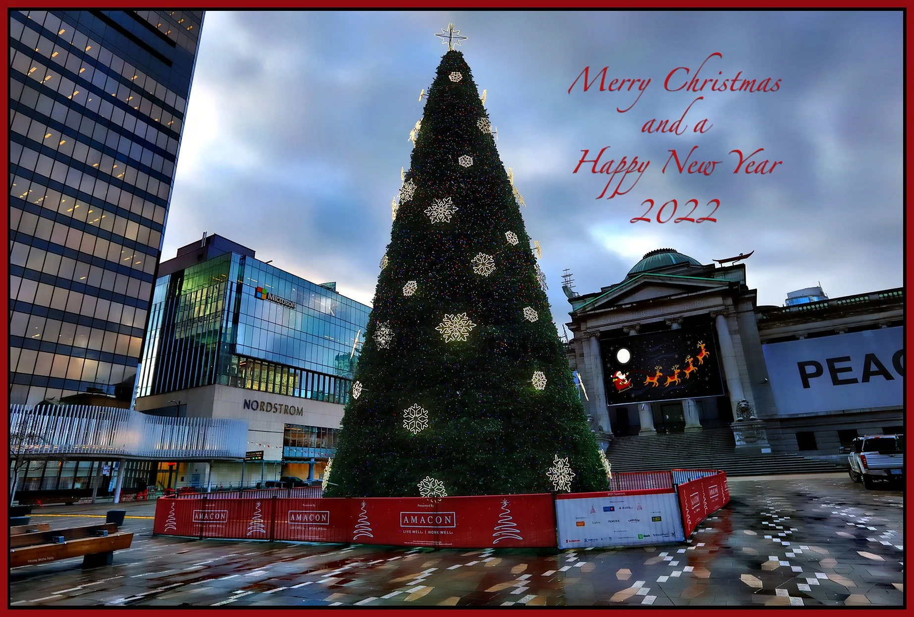 Art Gallery Xmas Tree_Dec 13_2021_HDR_5A2603_peHdr2013_2_4x6s.jpg