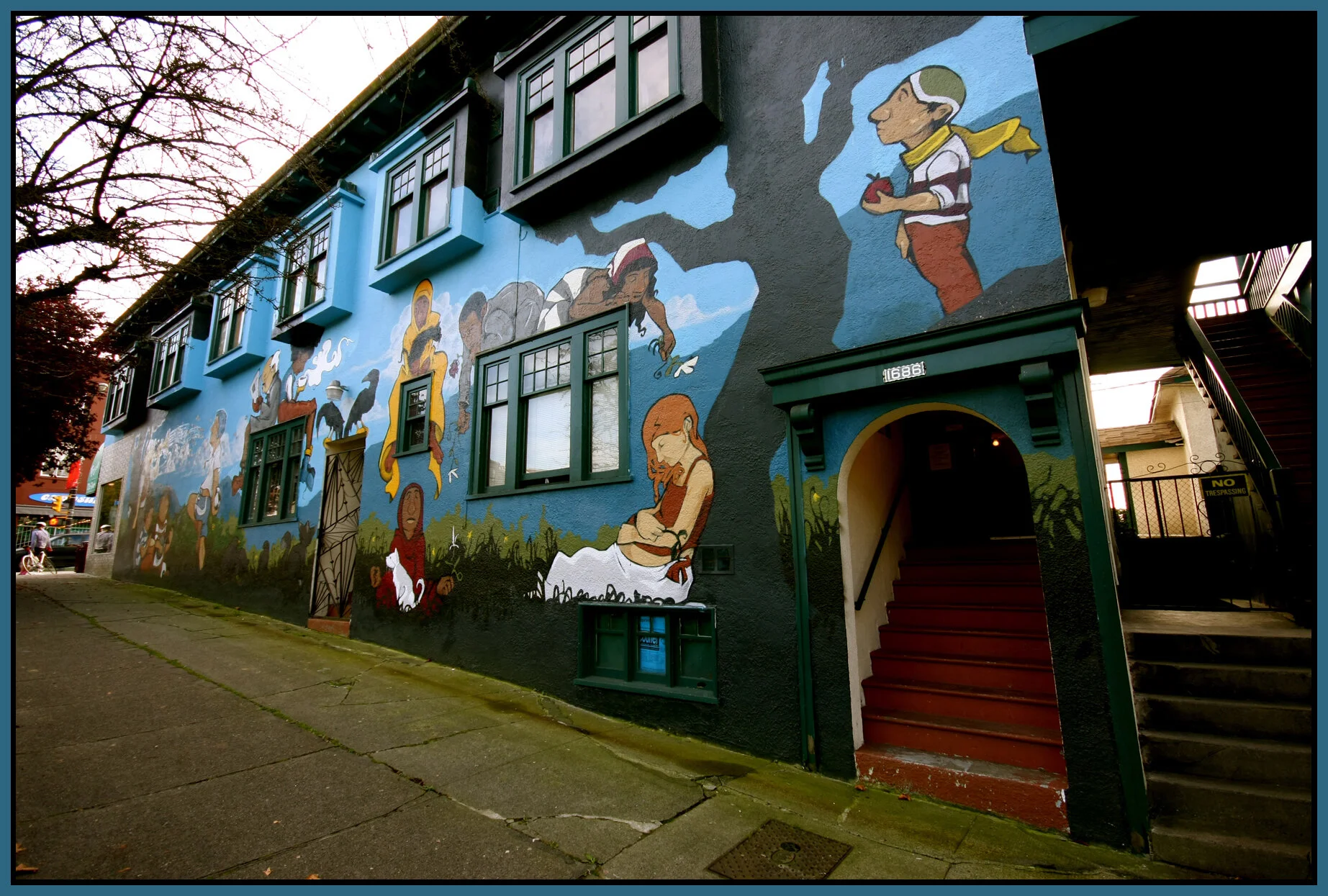 1686 Charles St_4027_4x6s.jpg