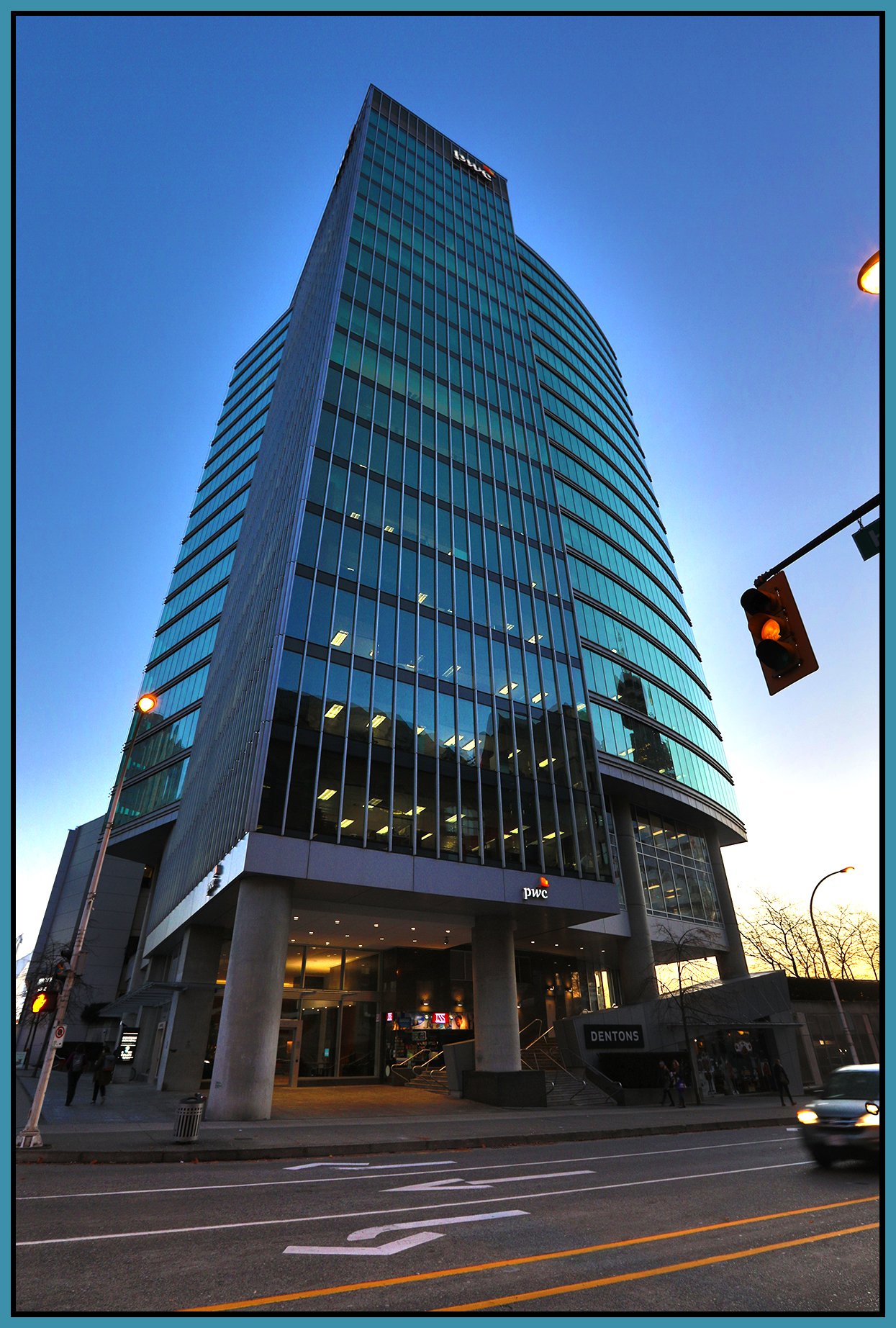 PWC Bldg_Nov 22_2019_HDR_F4913_4x6s.jpg