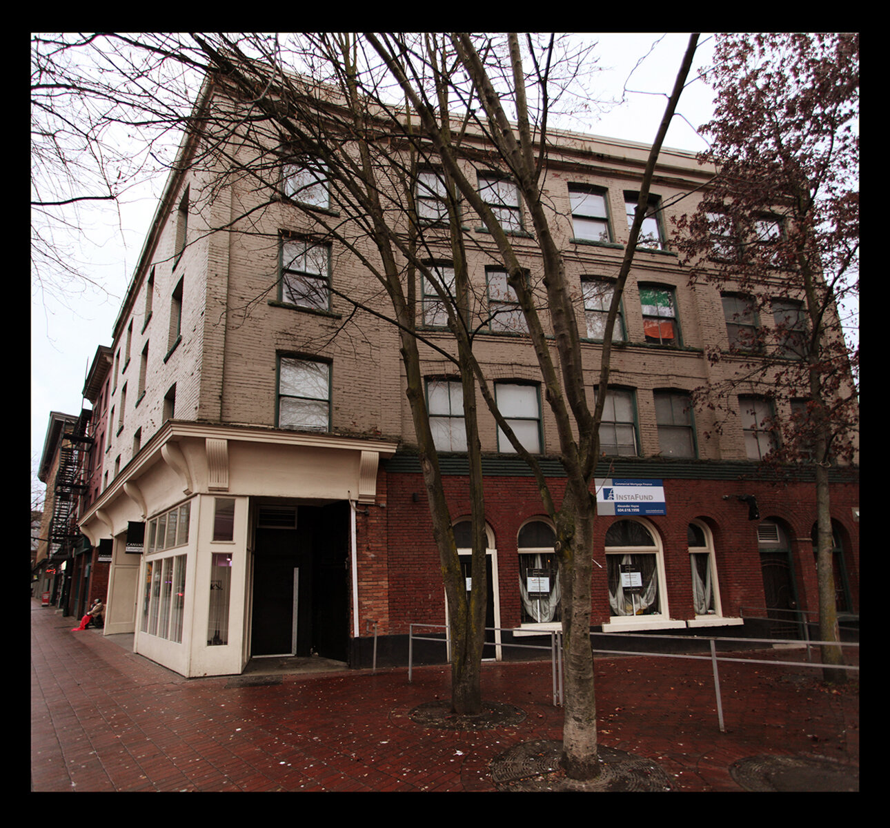 Gastown_Dec 21_2010_Pan_6019_4x4s.jpg
