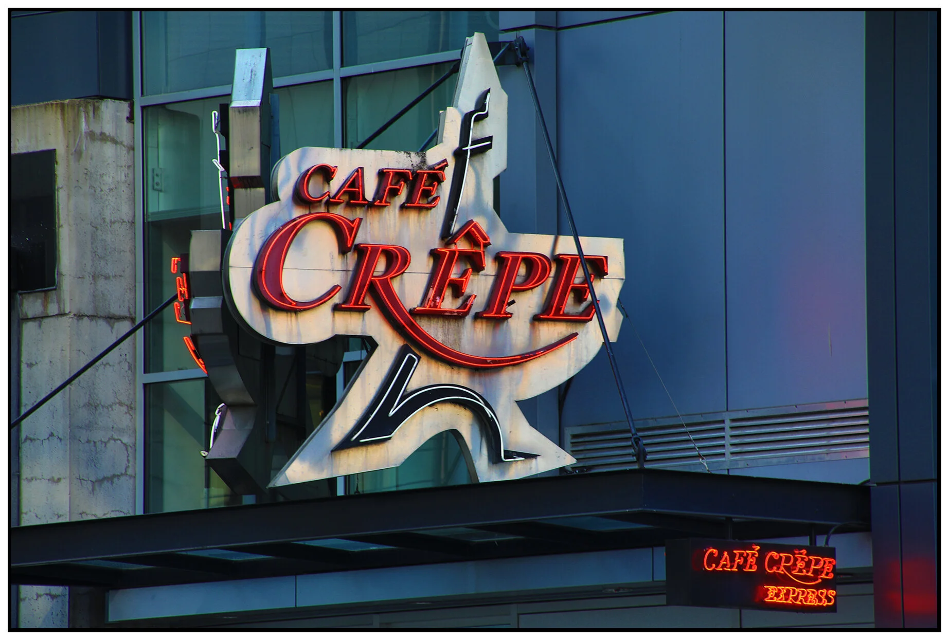 Cafe Crepe Sign_Aug 3_2021_HDR_5A7337_4x6s.jpg