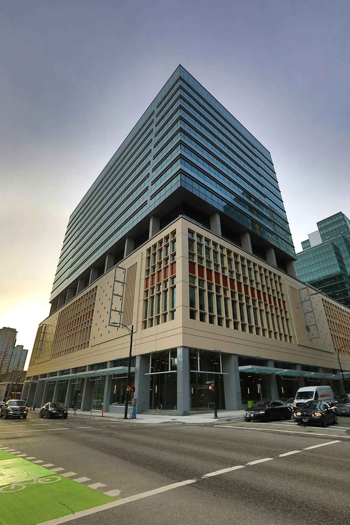 The Post Amazon Const_Jan 19_2023_HDR5D2898_4x6.jpg