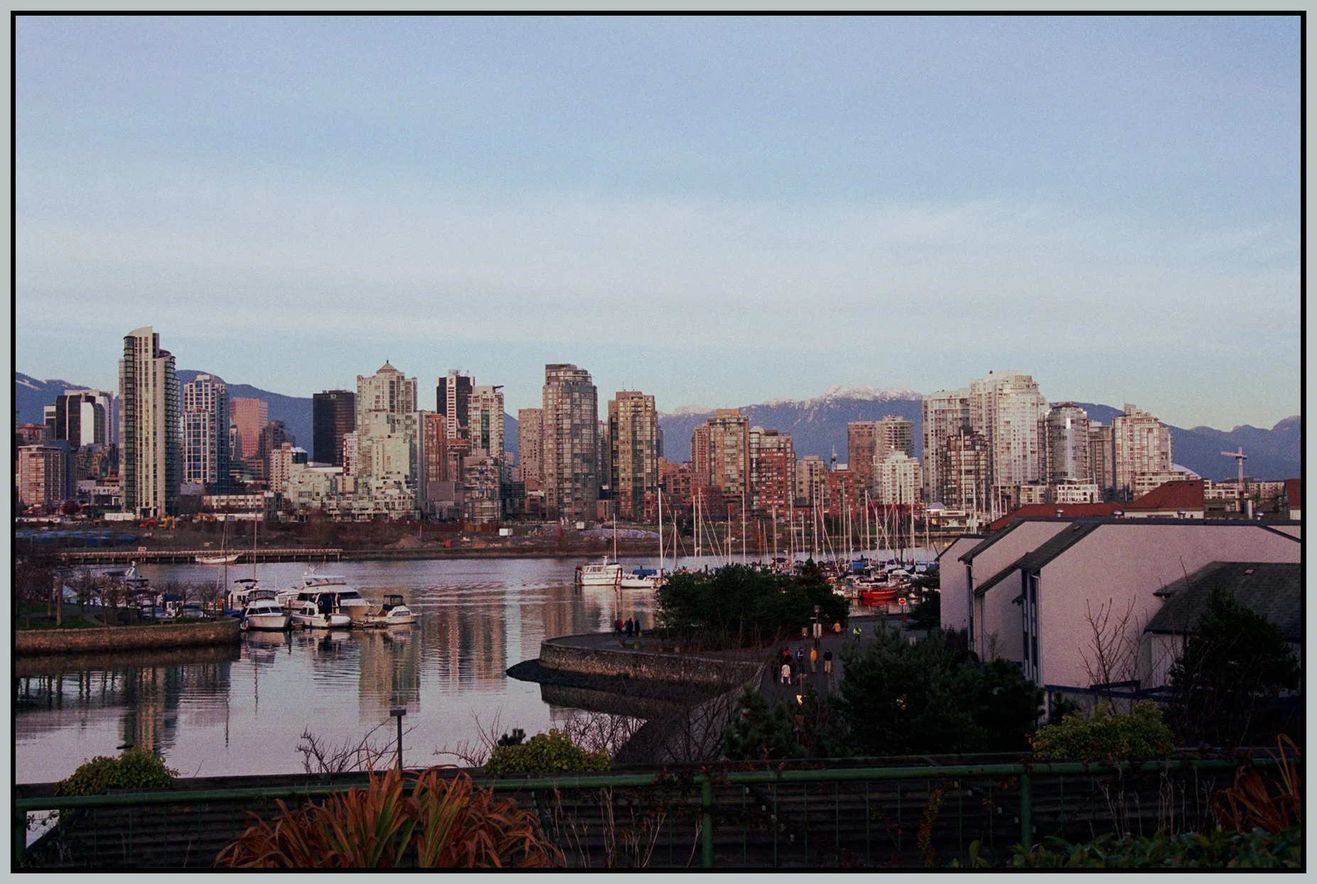 1 View-12:3:00-31_4x6s.jpg