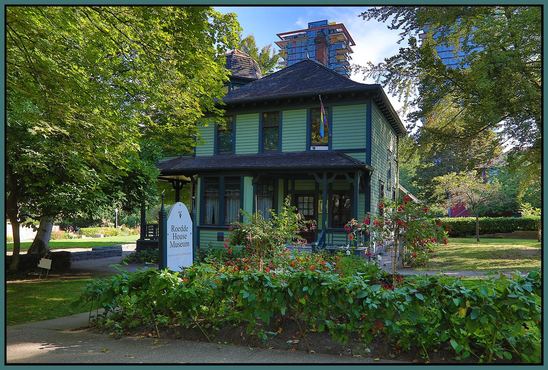 1437 Barclay Roedde House_Aug 17_2023_HDR_5C4048_4x6s.jpg
