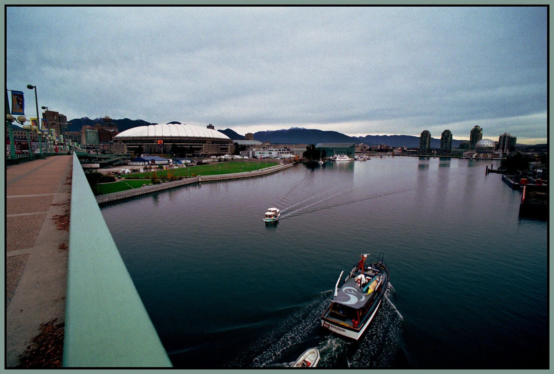 Cambie Br Lkg_NE_18_4x6s.jpg