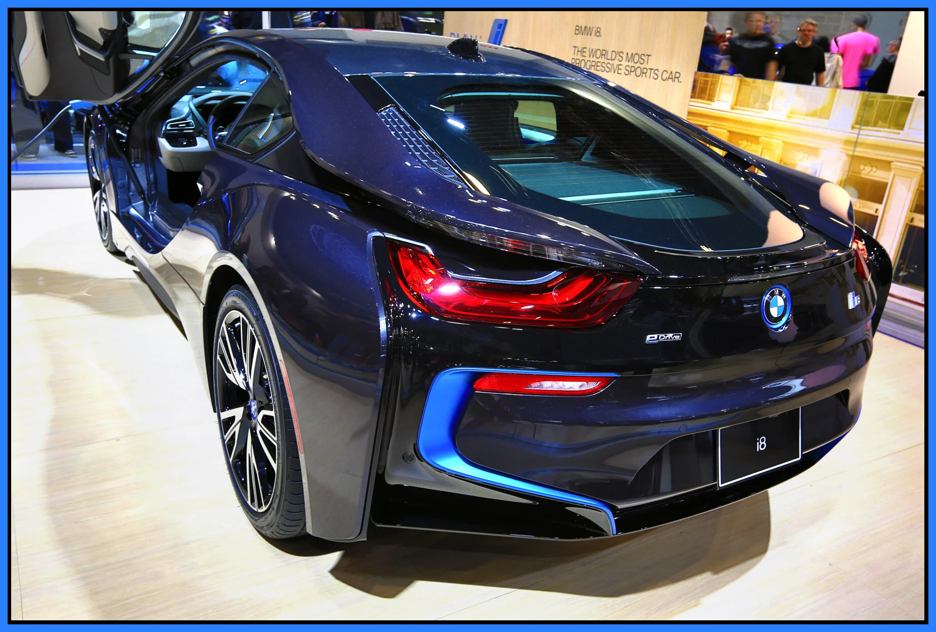 BMW i8 2015_Mar 29_2014_HDR_E8184_4x6s.jpg