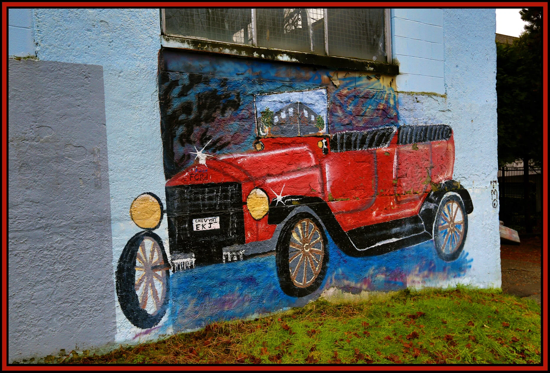 Commercial Dr Mural_Dec 12_2012_HDR_C3961e_4x6s.jpg