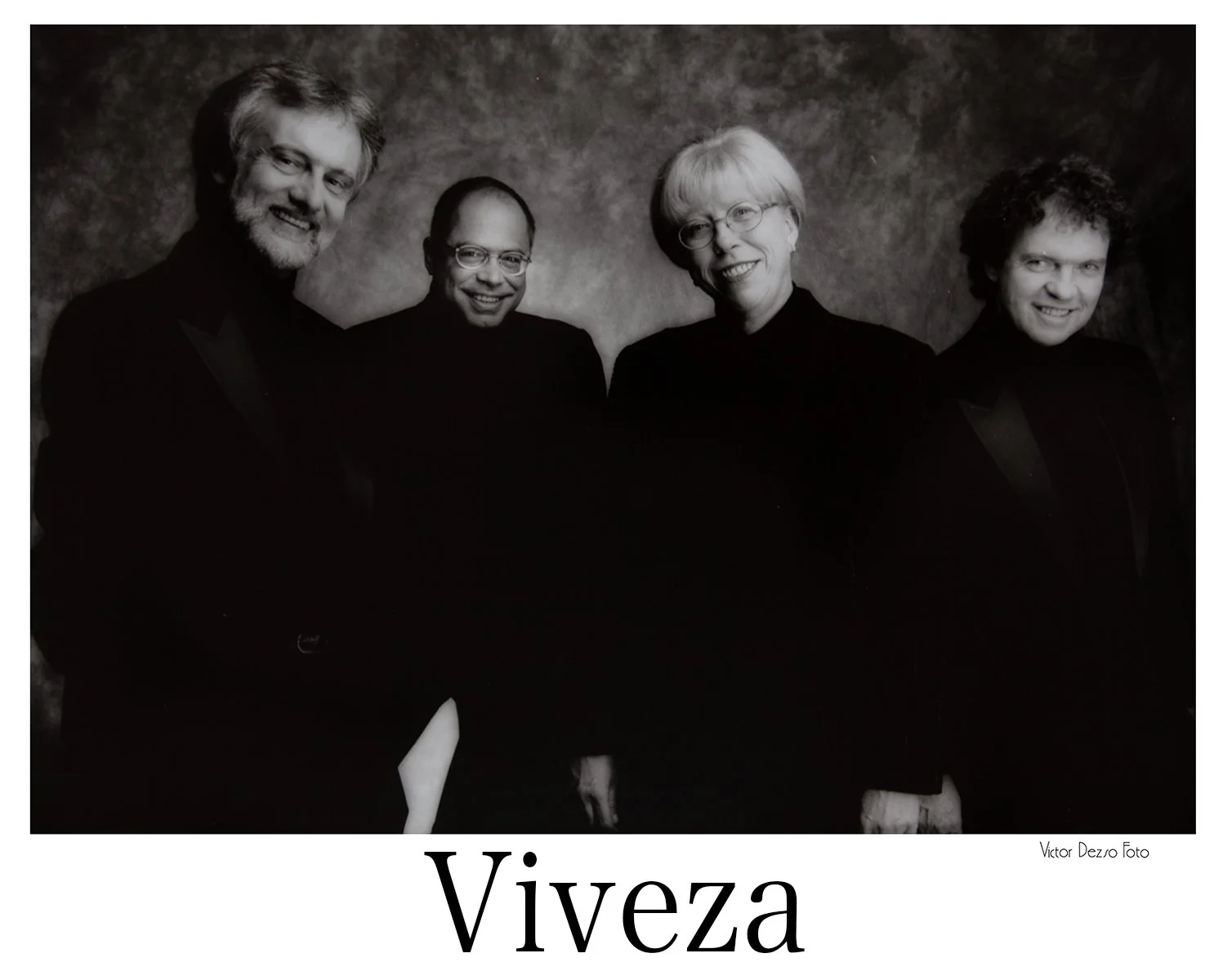 Viveza_7873_4x5.jpg