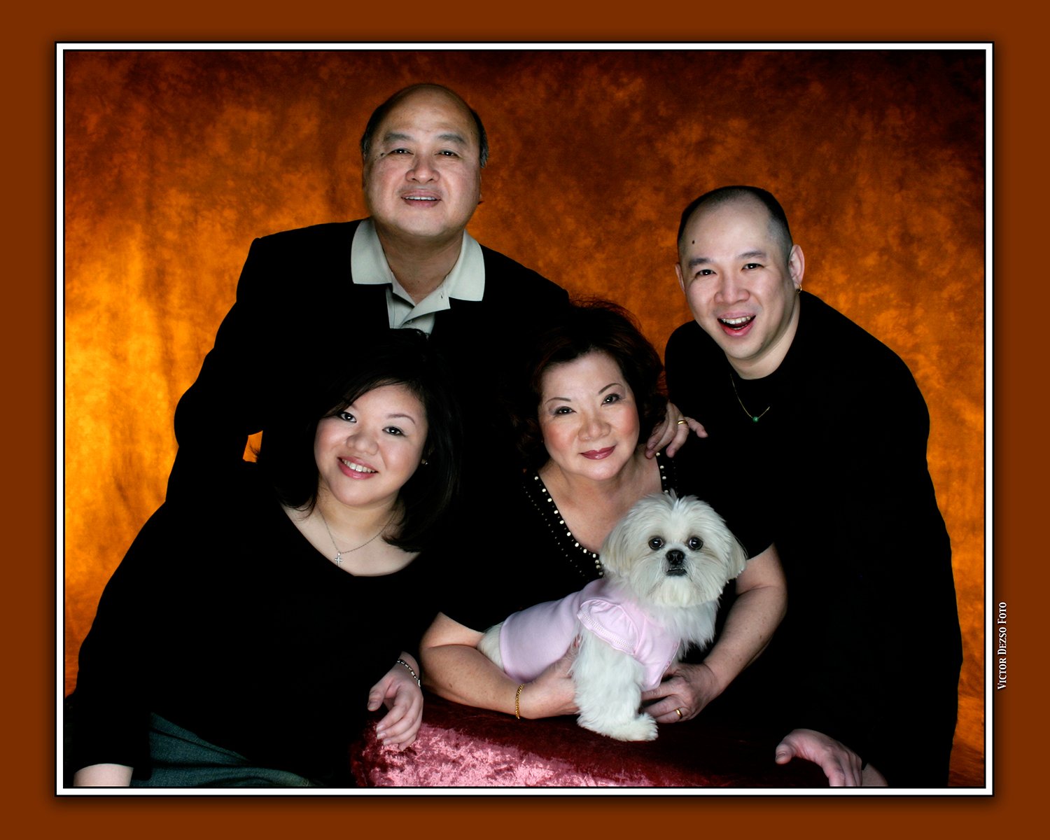Anderson Chow Family_0787_4_2_4x5.jpg