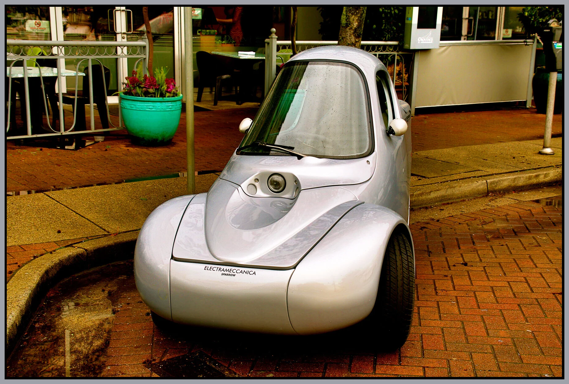 ElectraMeccanica_Feb 8_2015_HDR_F0003e_4x6s.jpg
