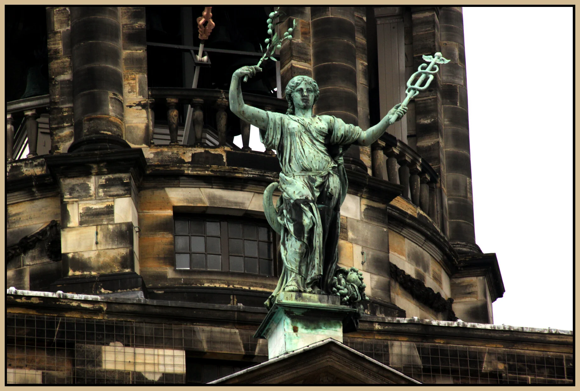 Amsterdam_Nov 8_2011_6502_4x6s.jpg