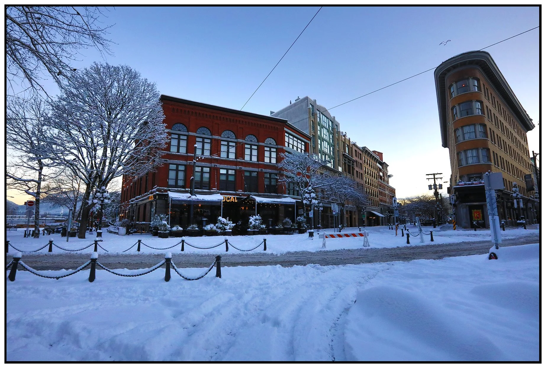 Gastown Maple Tree Sq Snow_Dec 30_2021_HDR_5A5590_4x6s.jpg
