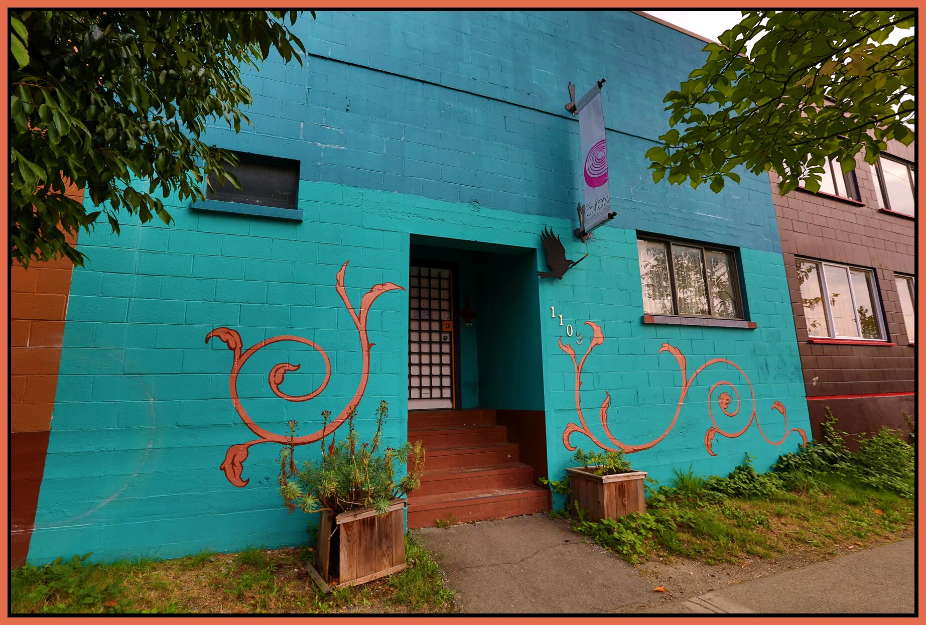 Strathcona Black Bird_Sep 8_2013_HDR_B2254_4x6s.jpg