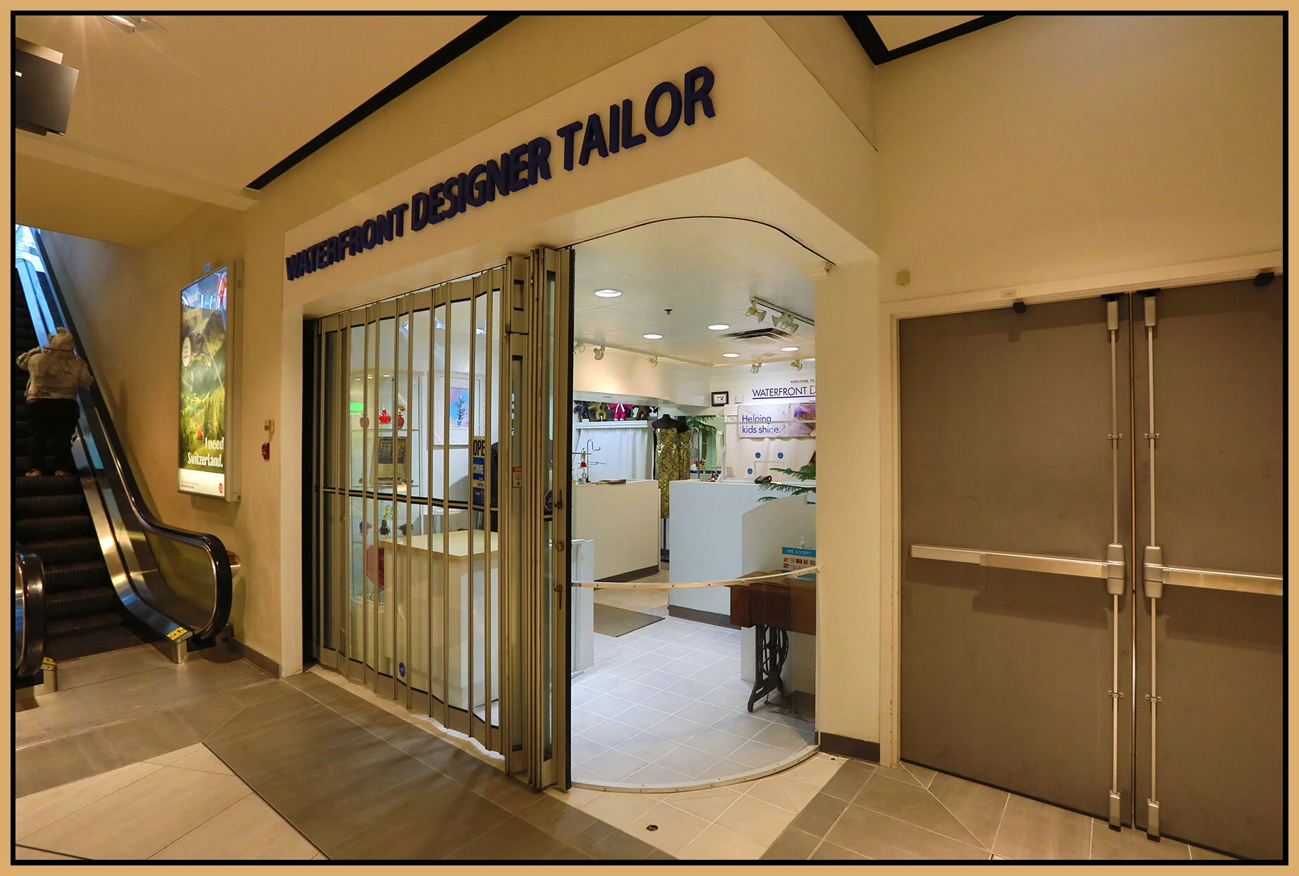 Waterfront Ctr Designer Tailor_Oct 4_2021_HDR_5A5164_4x6s.jpg