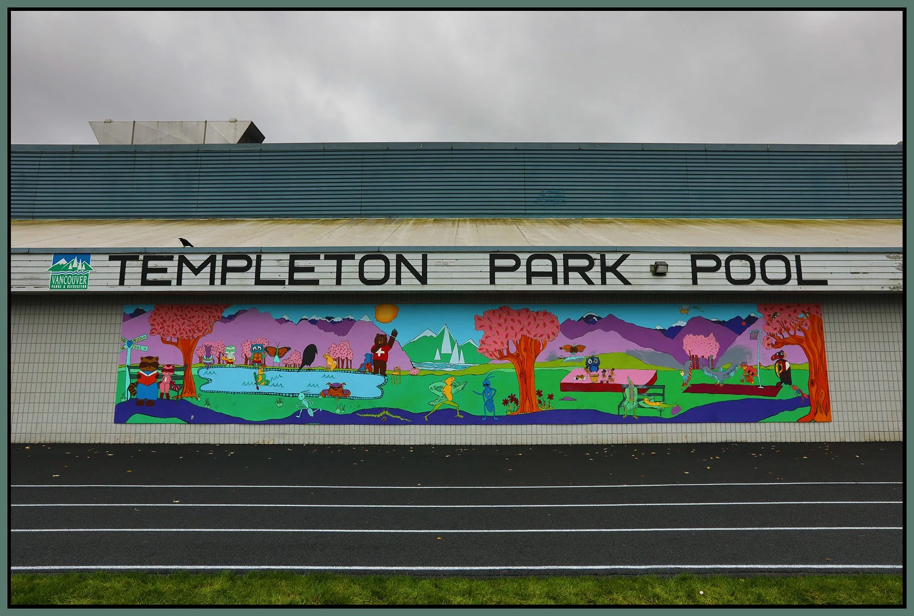 Templeton Park Pool Mural_Nov 7_2021_HDR_5A9801_4x6s.jpg