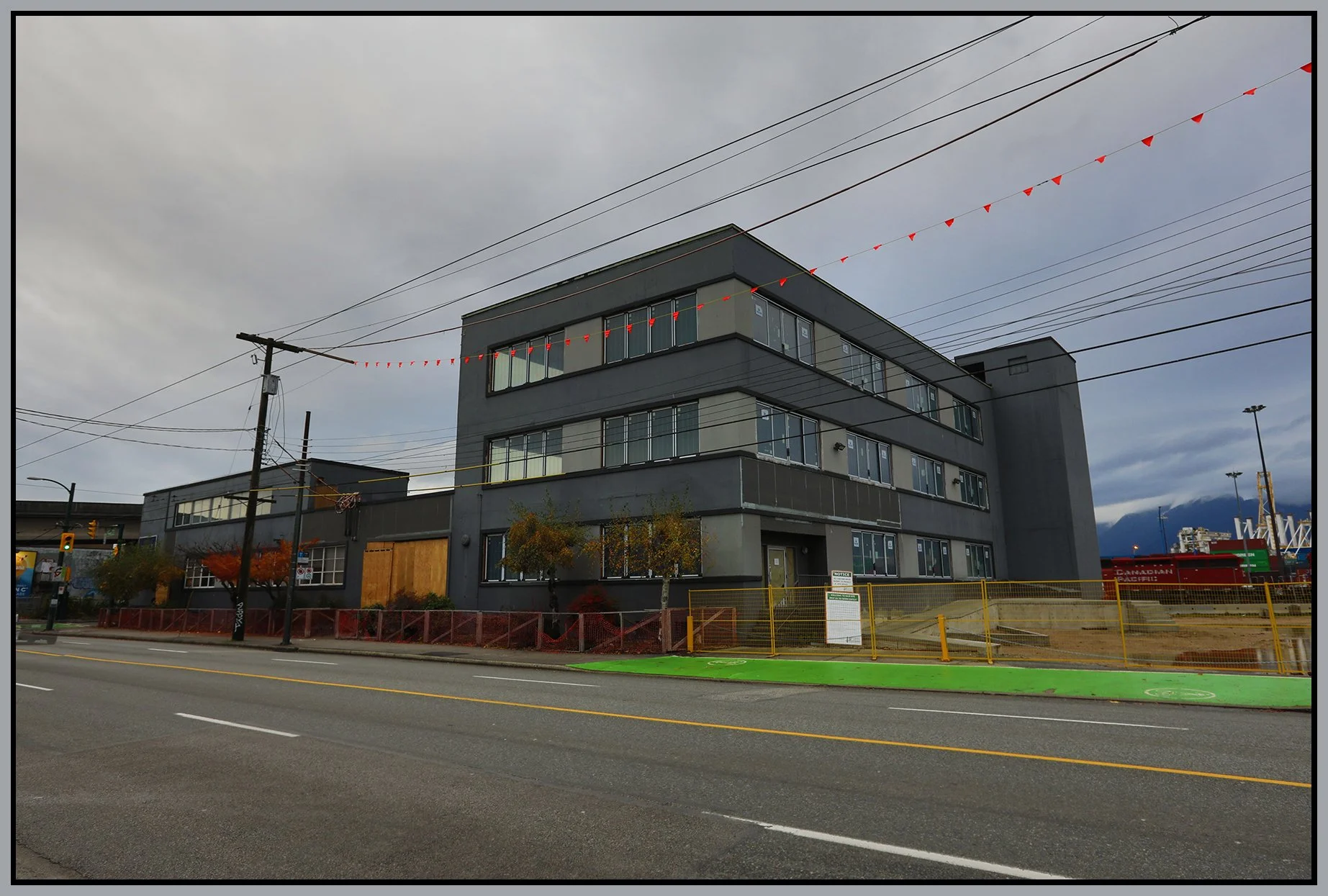 1300 Powell St Const_Nov 27_2020_HDR_G7124_4x6s.jpg