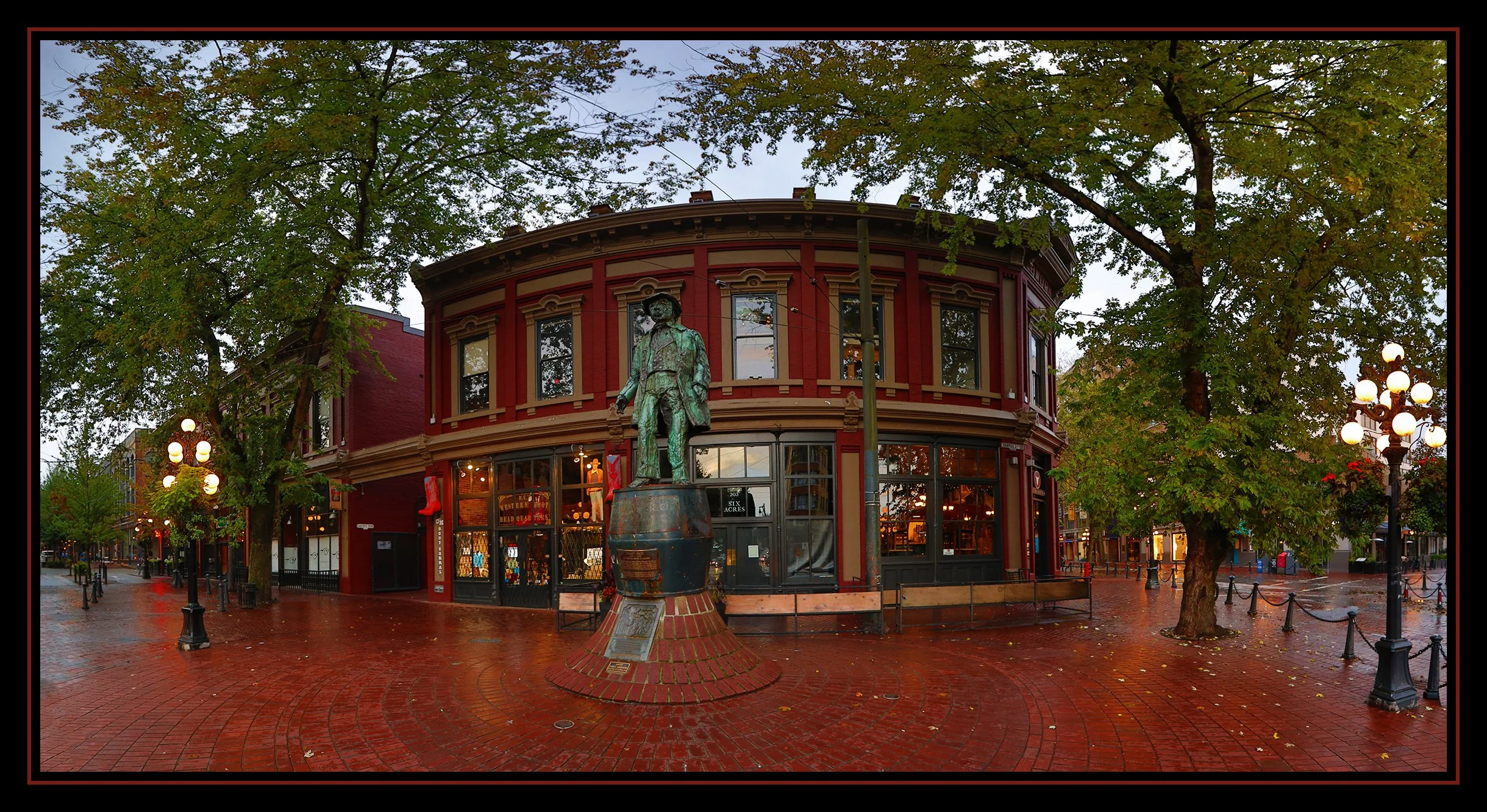 Gastown Gassy Jack_Sep 20_2019_HDR_Pan_F4070_1_peB&s_4x7s.jpg