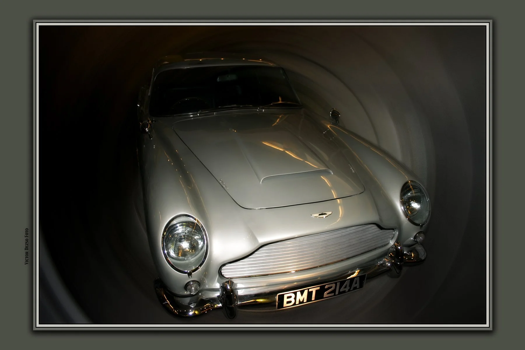 Aston Martin_8061_3_4x6.jpg