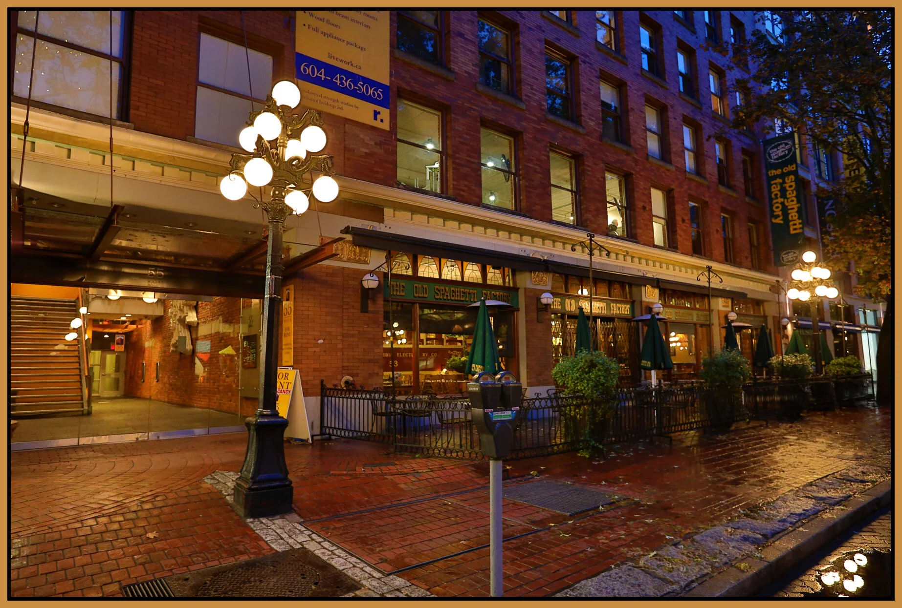 Gastown_Oct 19_2017_HDR_B2099_4x6s.jpg
