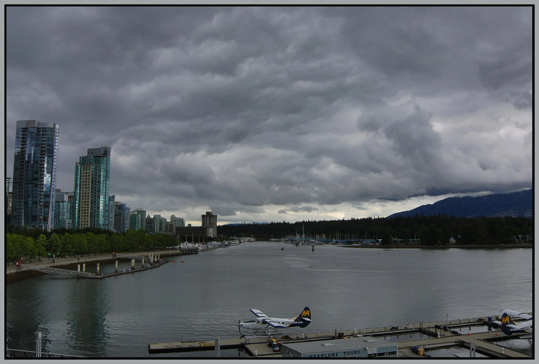 Coal Harbour W LkgW_Jun 7_2021_HDR_5A7737_4x6s.jpg