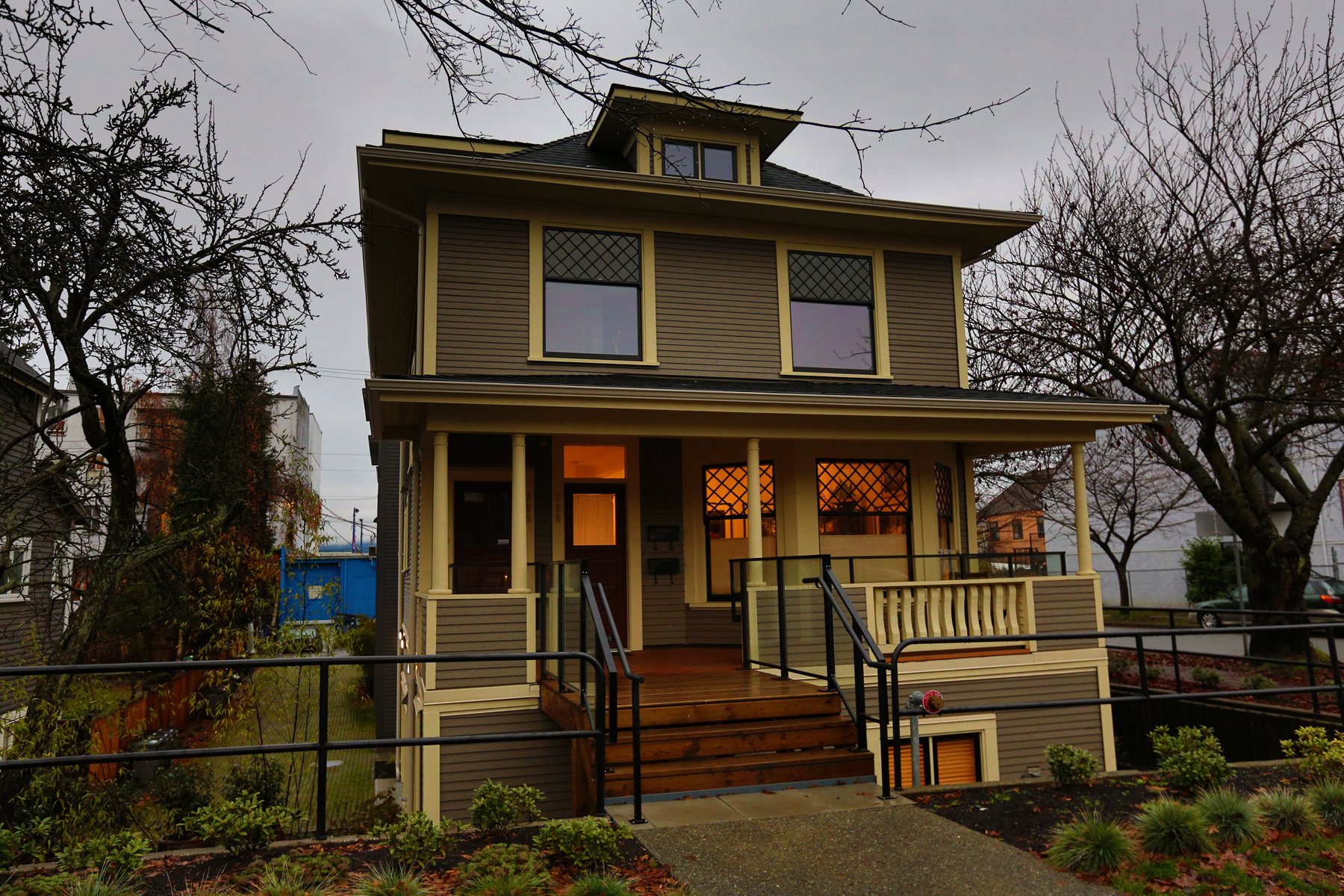 799 E Pender_Dec 6_2014_HDR_F9619_4x6.jpg