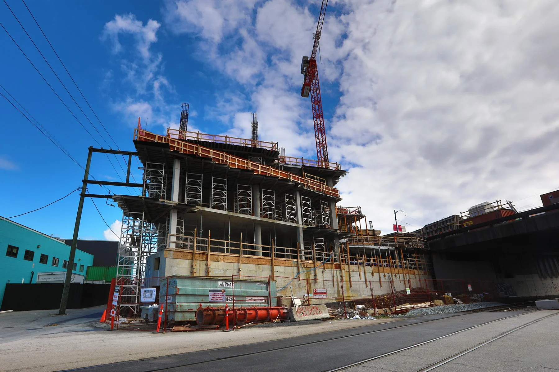 330 Raymur Ave Const_Mar 29_2024_HDR_4H5978_4x6.jpg