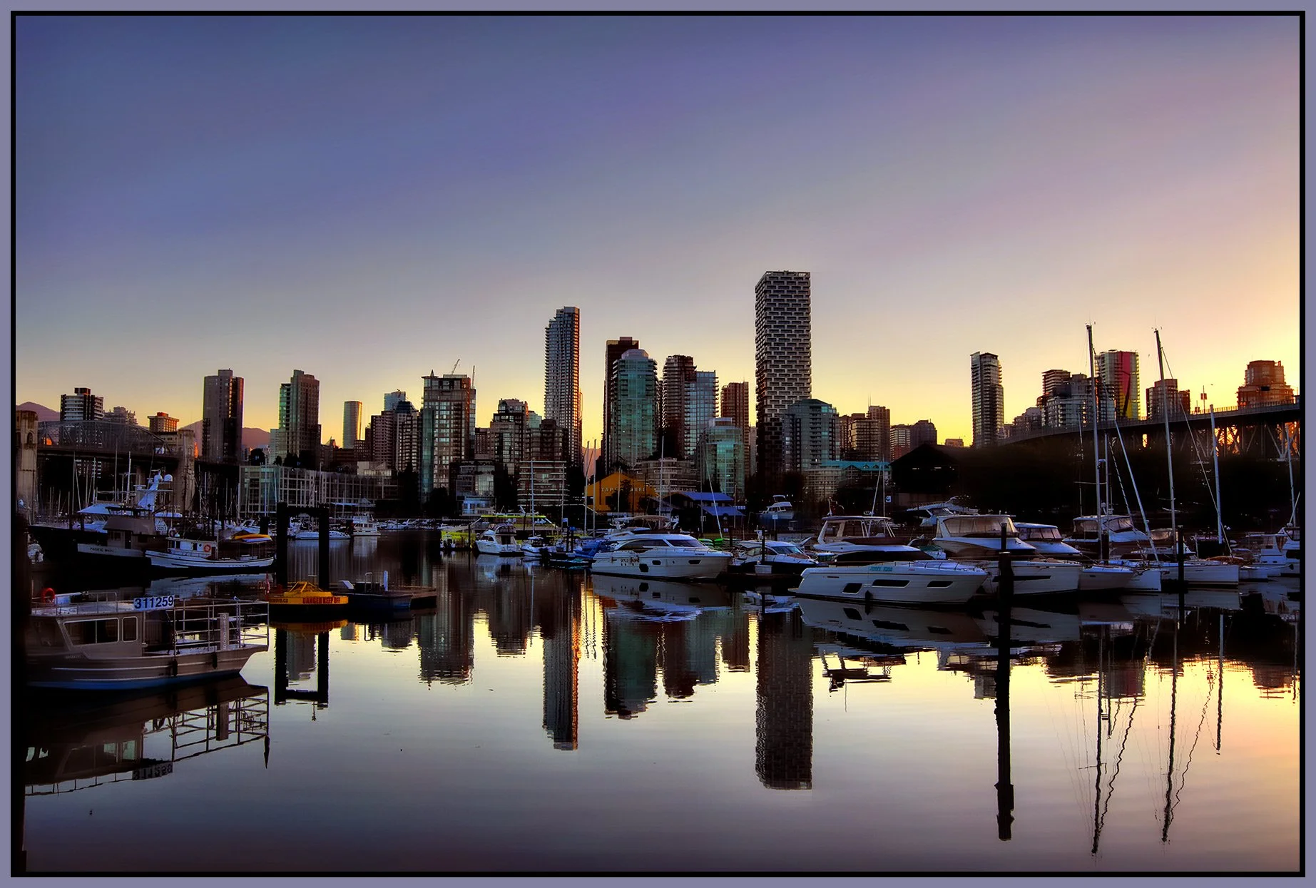 Burrard Bridge LkgW_Sep 8_2022_HDR_4H2135_1.2_4x6s.jpg