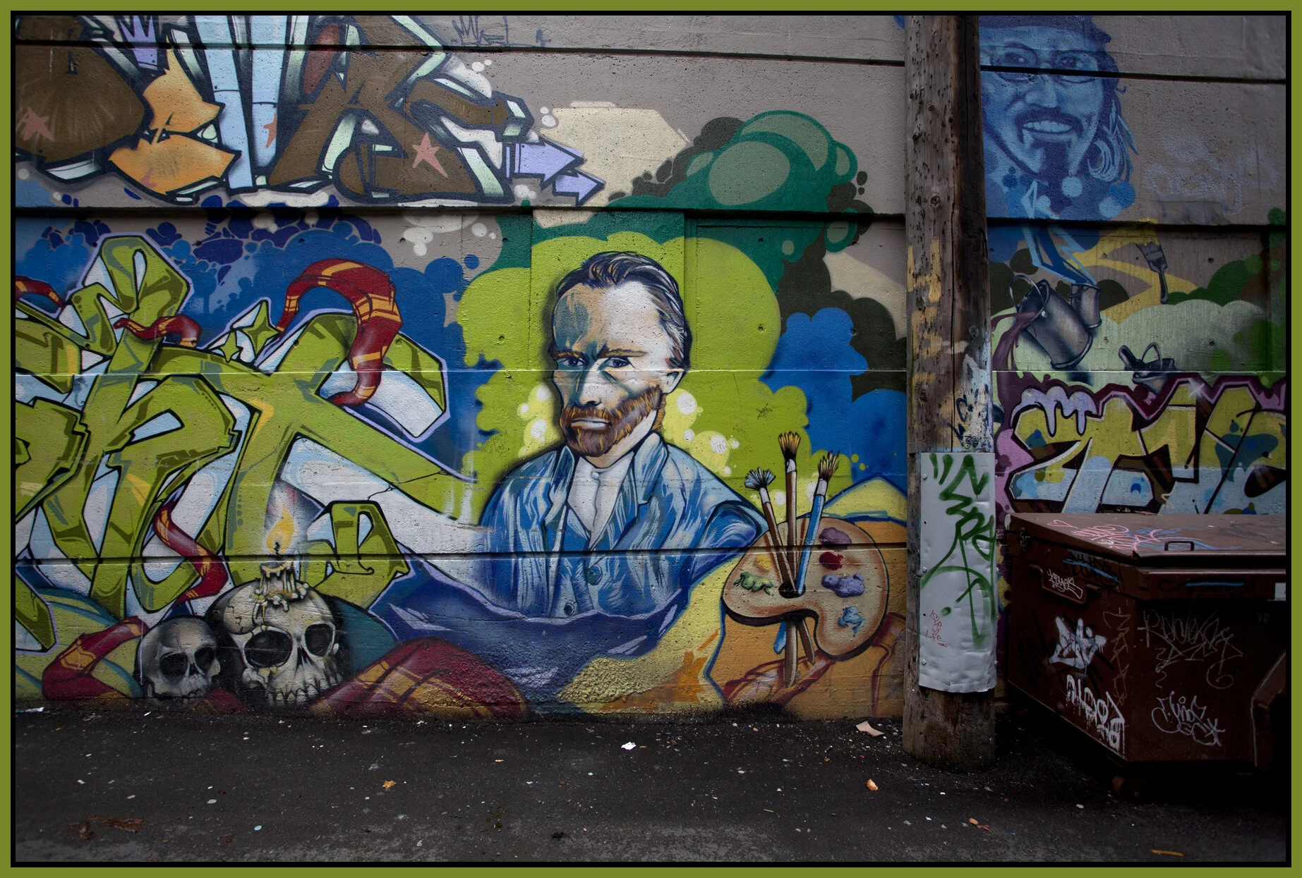 Alley Mural_March 12_2011_6674_4x6.jpg