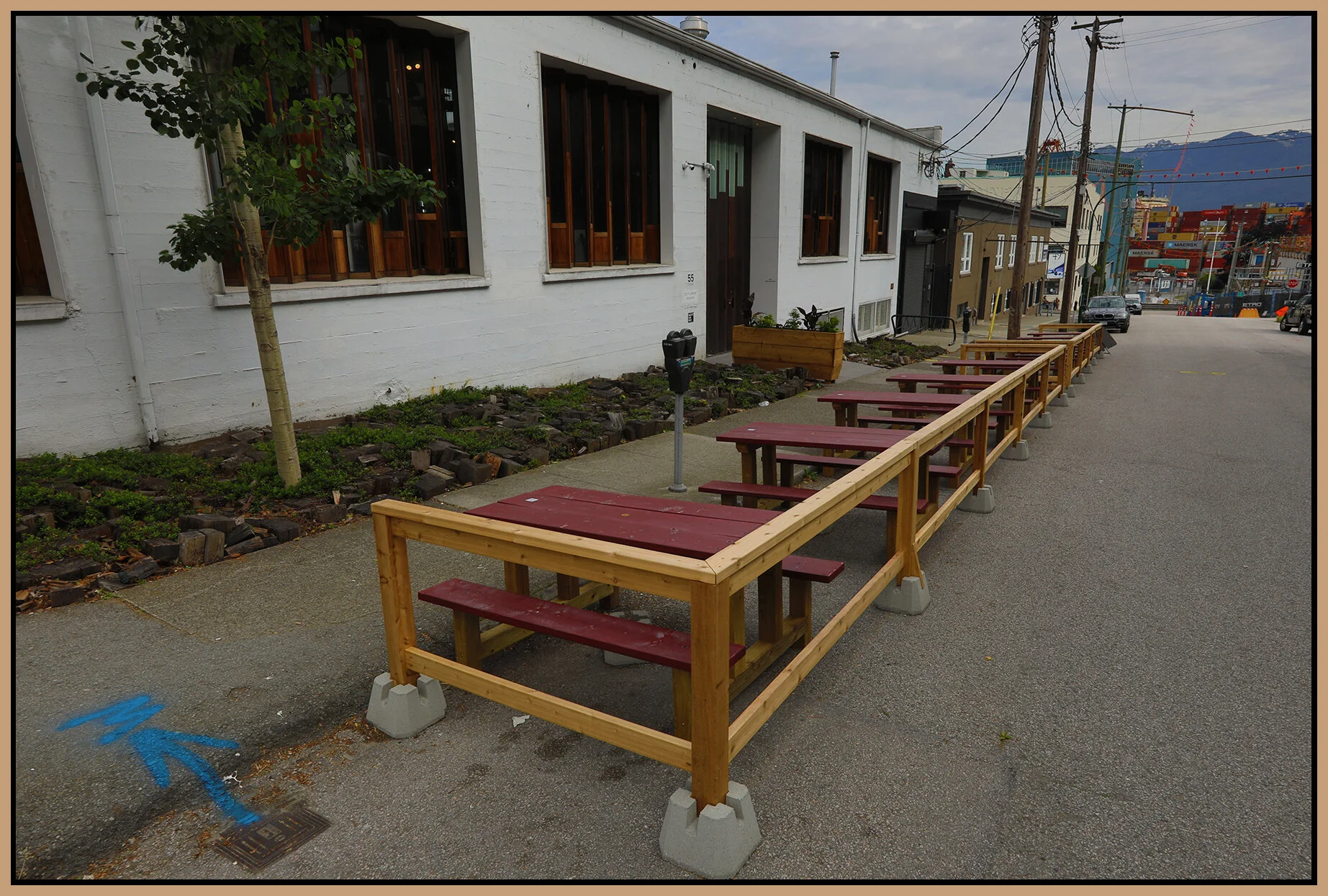 Urban Winery Curbside Seating_Jun 3_2021_HDR_5A7149_4x6s.jpg