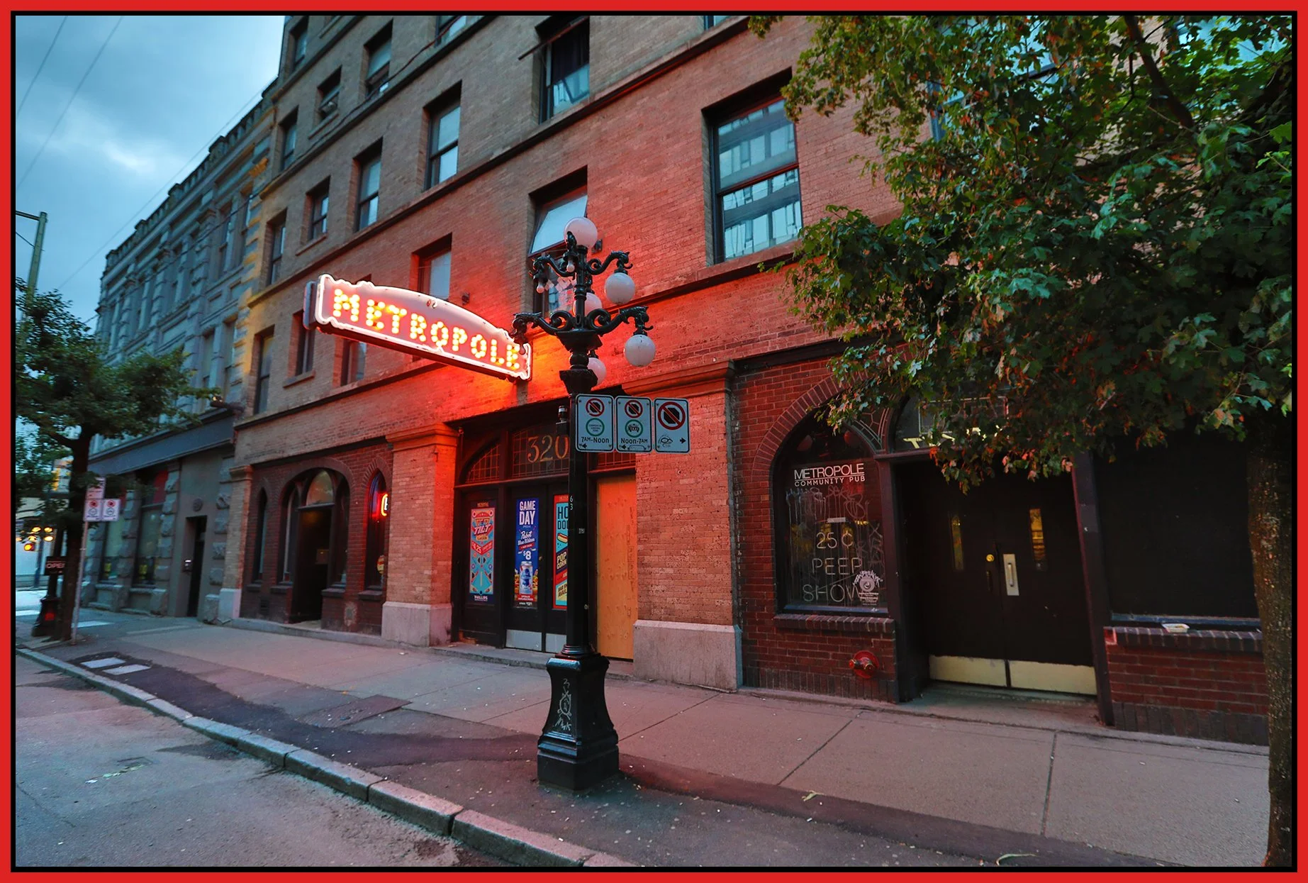 320 Abbott St Metropole_May 30_2024_HDR_4H9723_4x6s.jpg