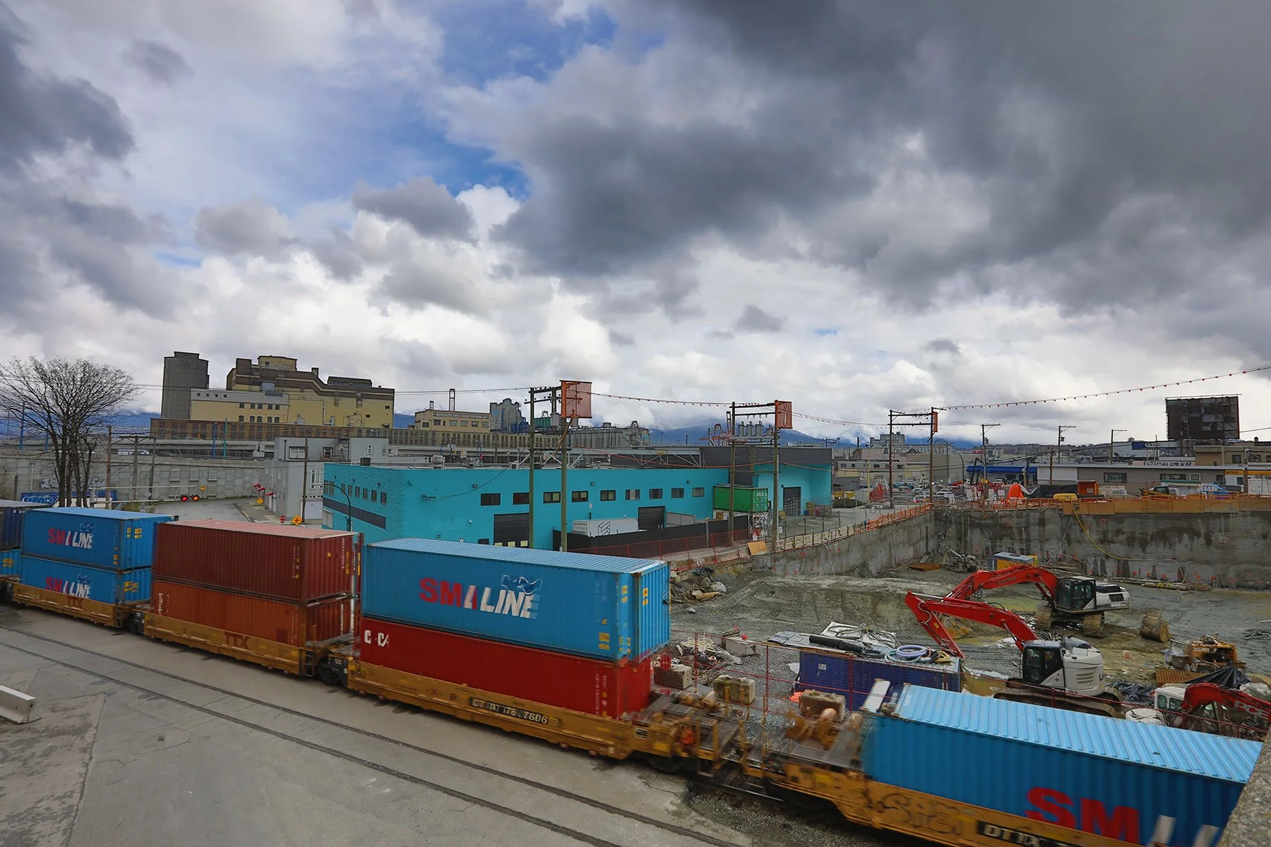 330 Raymur_Strathcona Const_Apr 2_2023_HDR_5D6294_4x6.jpg