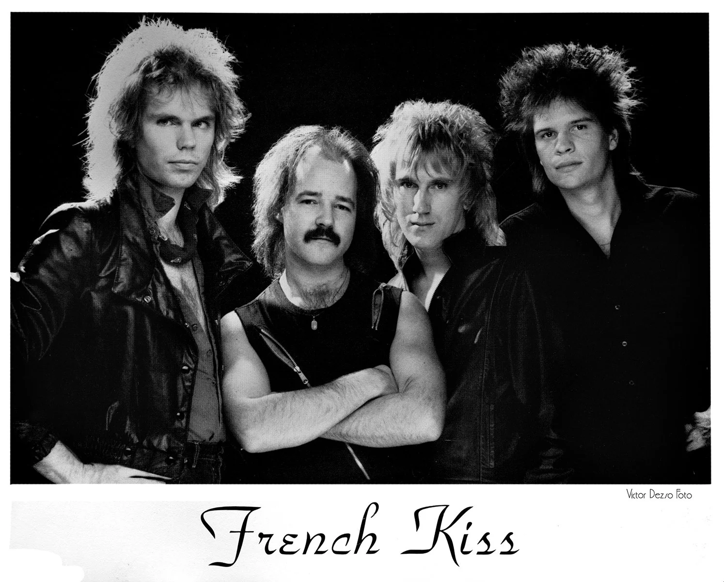 French Kiss_9393_4x5.jpg