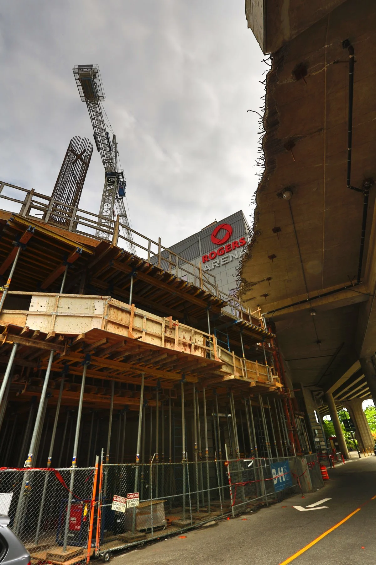 Expo Blvd Const_May 19_2013_HDR_A8336_4x6.jpg